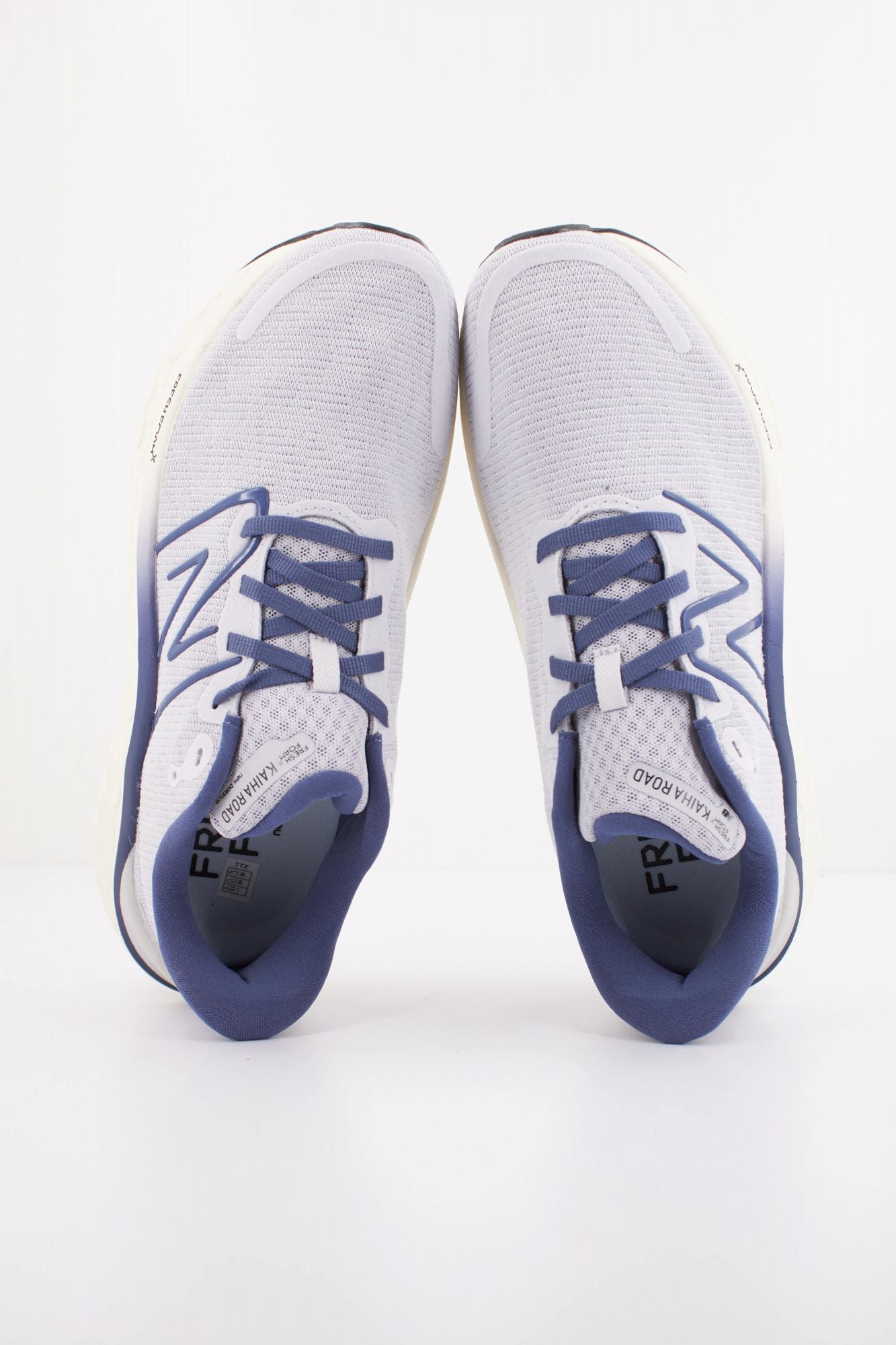 NEW BALANCE WKAIR CV1 en color GRIS (3)
