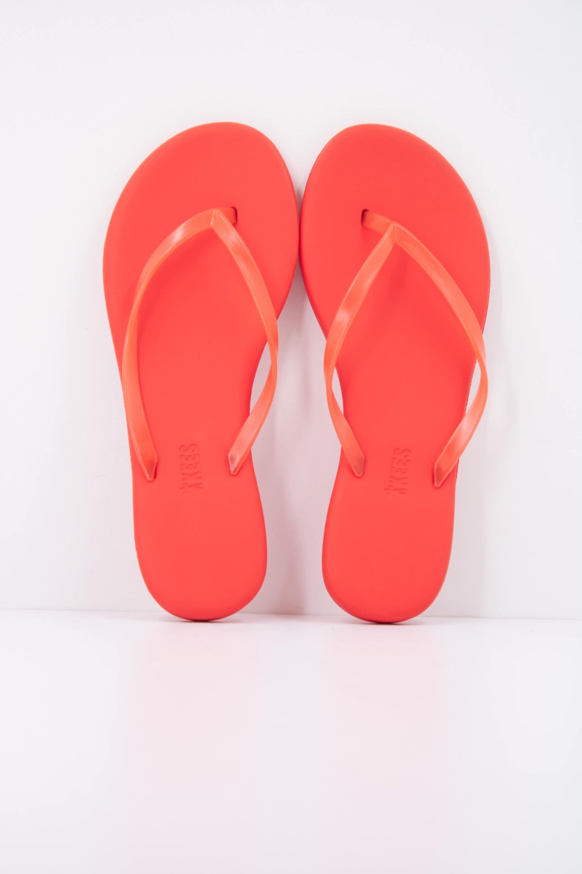 TKEES AQUA 04 SANDALIA en color ROJO (3)