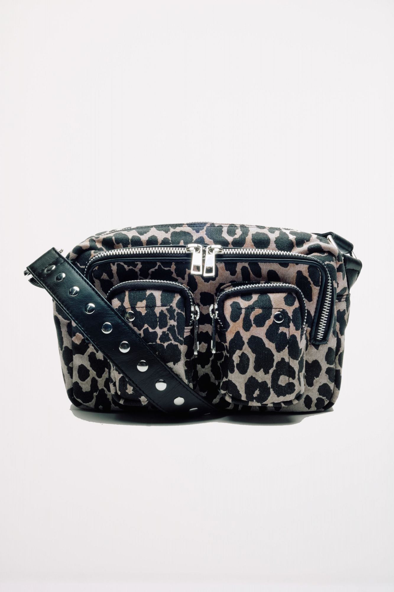 NUNOO  ELLIE RECYCLED CANVAS  en color ANIMAL PRINT (1)