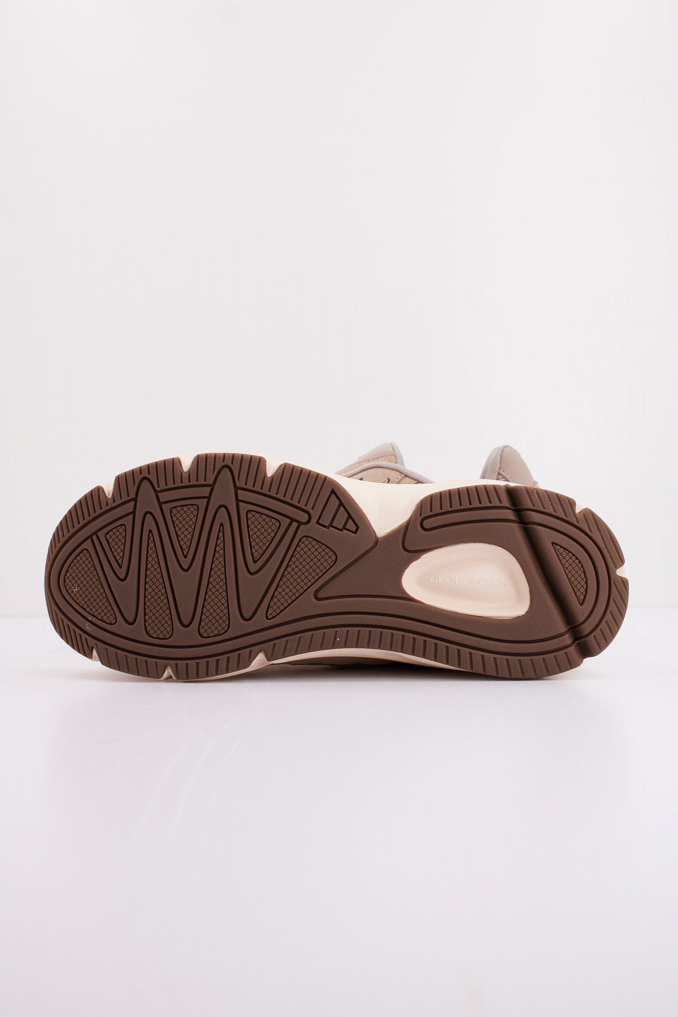 ADIDAS CRAZYCHAOS 2000 en color BEIS (5)
