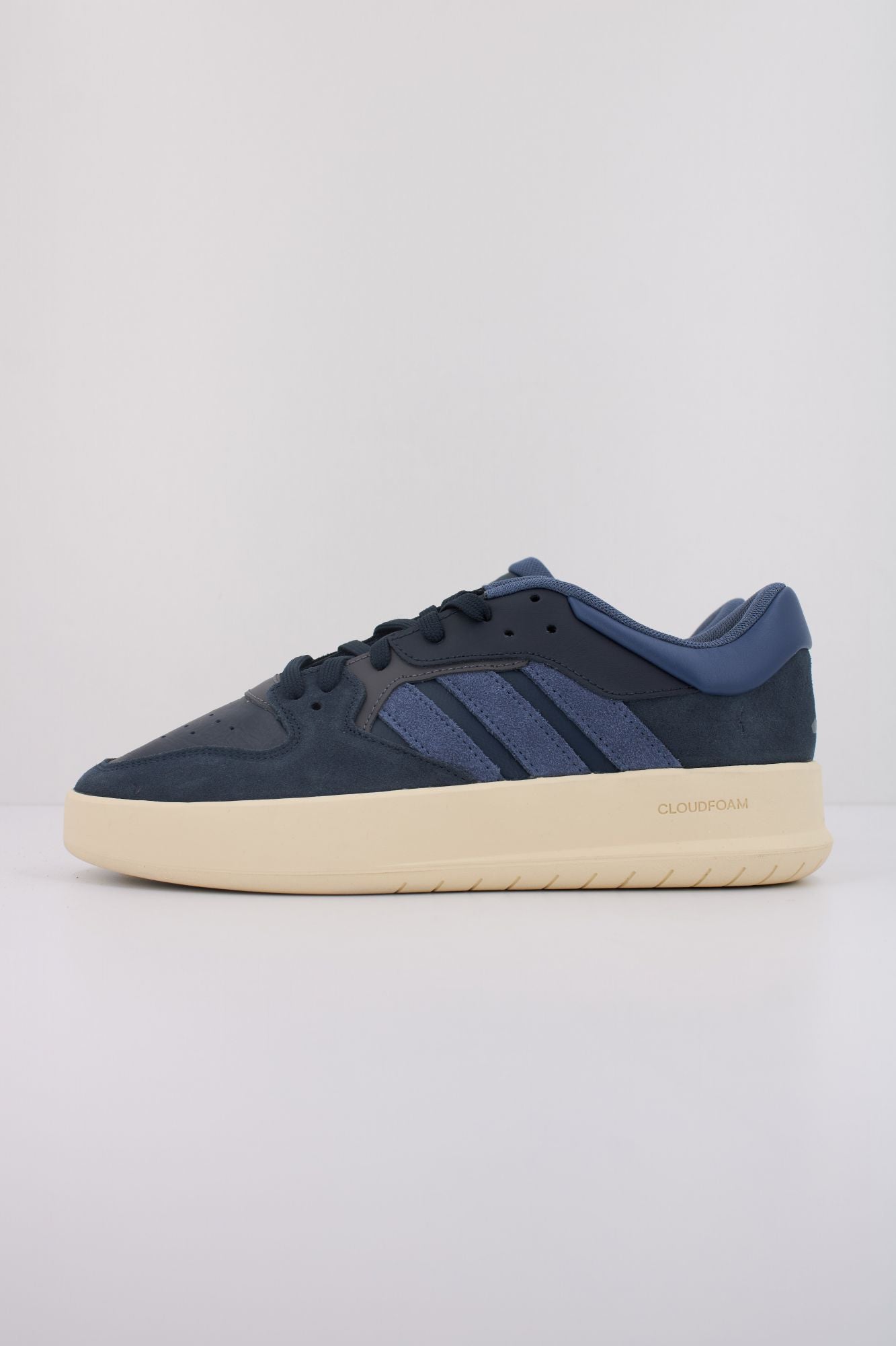 ADIDAS COURT 24 en color AZUL (1)