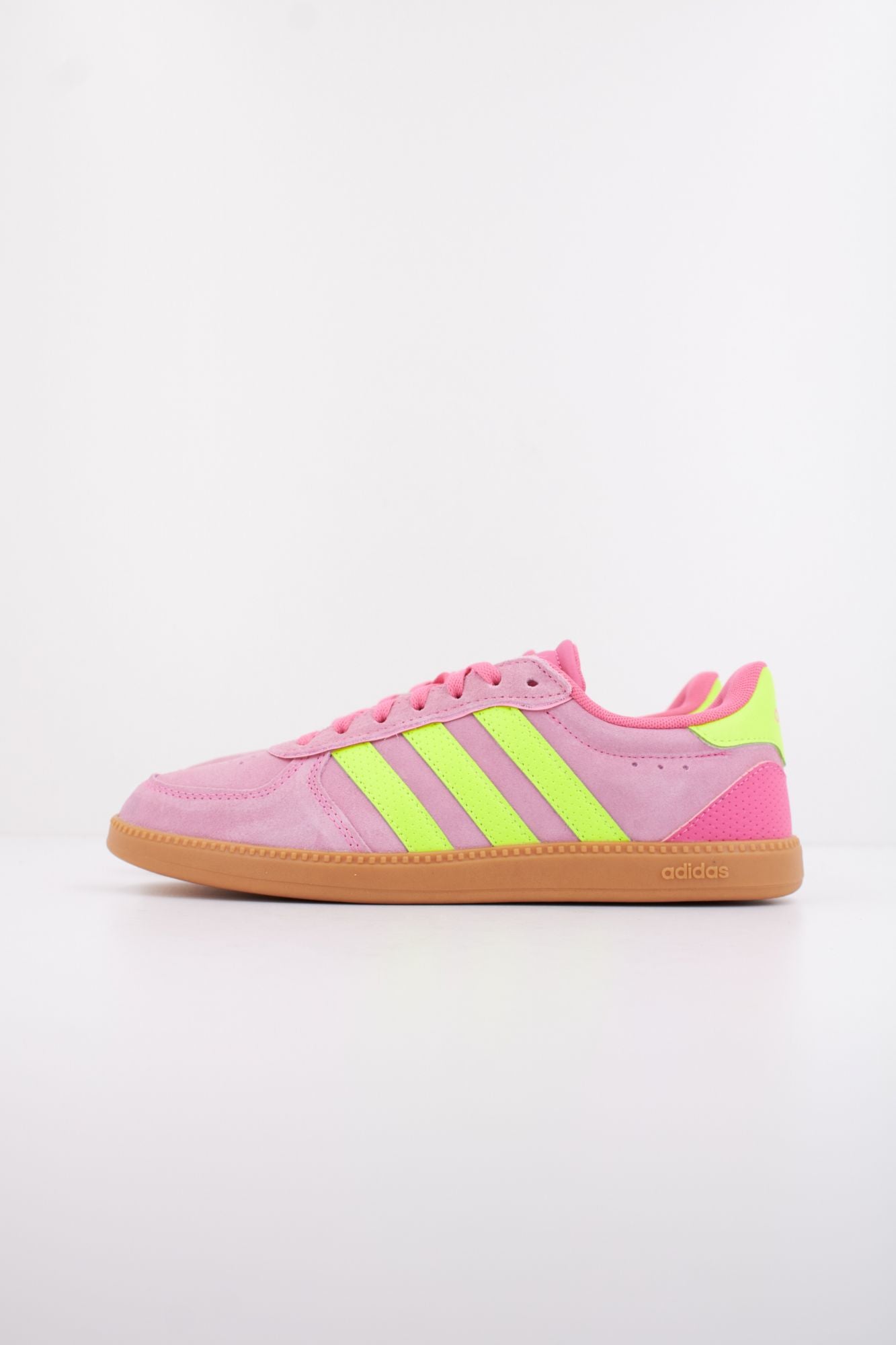 ADIDAS BREAKNET SLEEK en color ROSA (1)