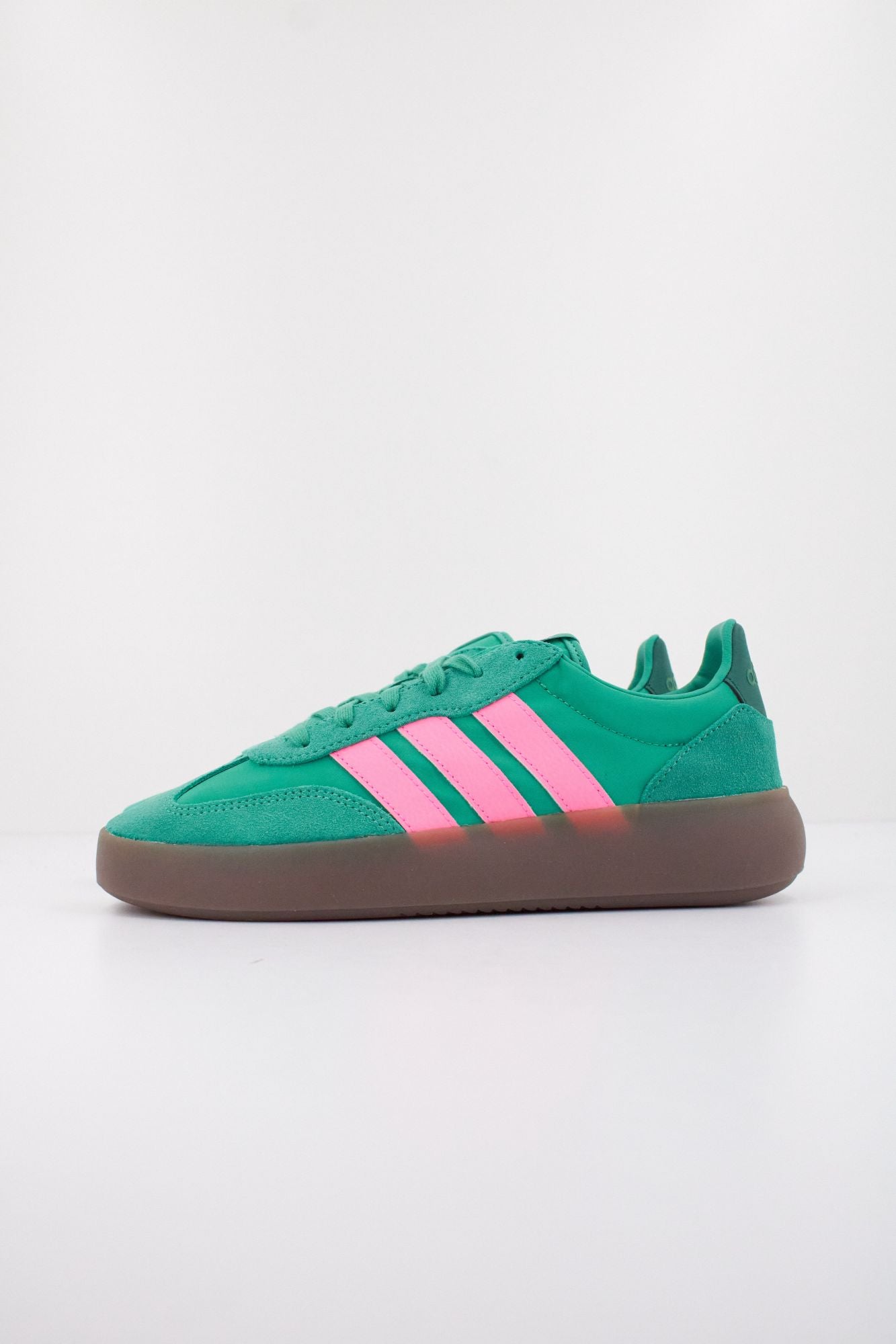ADIDAS BARREDA DECODE  en color VERDE (1)