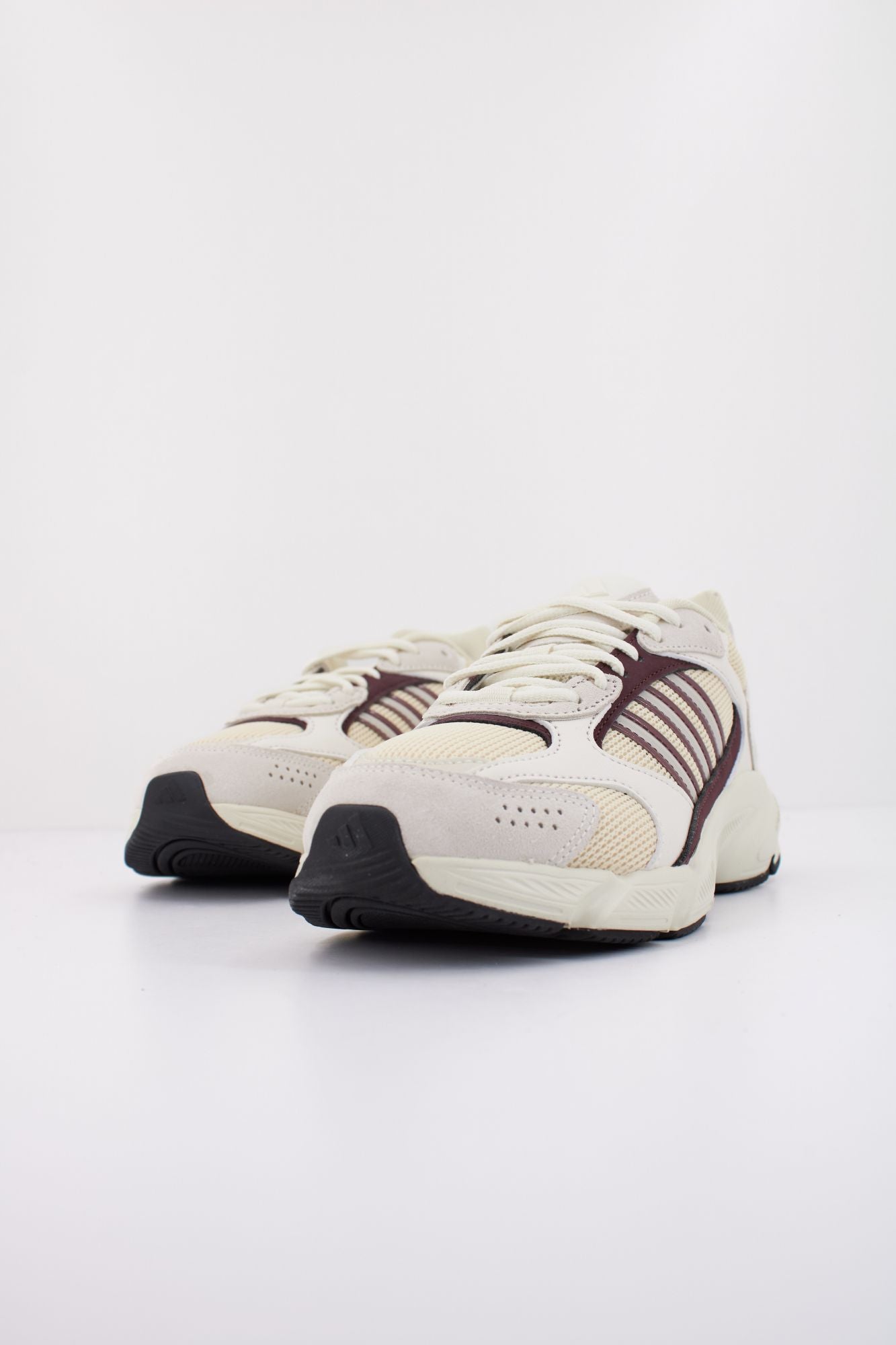 ADIDAS  CRAZYCHAOS 2000  en color BLANCO (2)