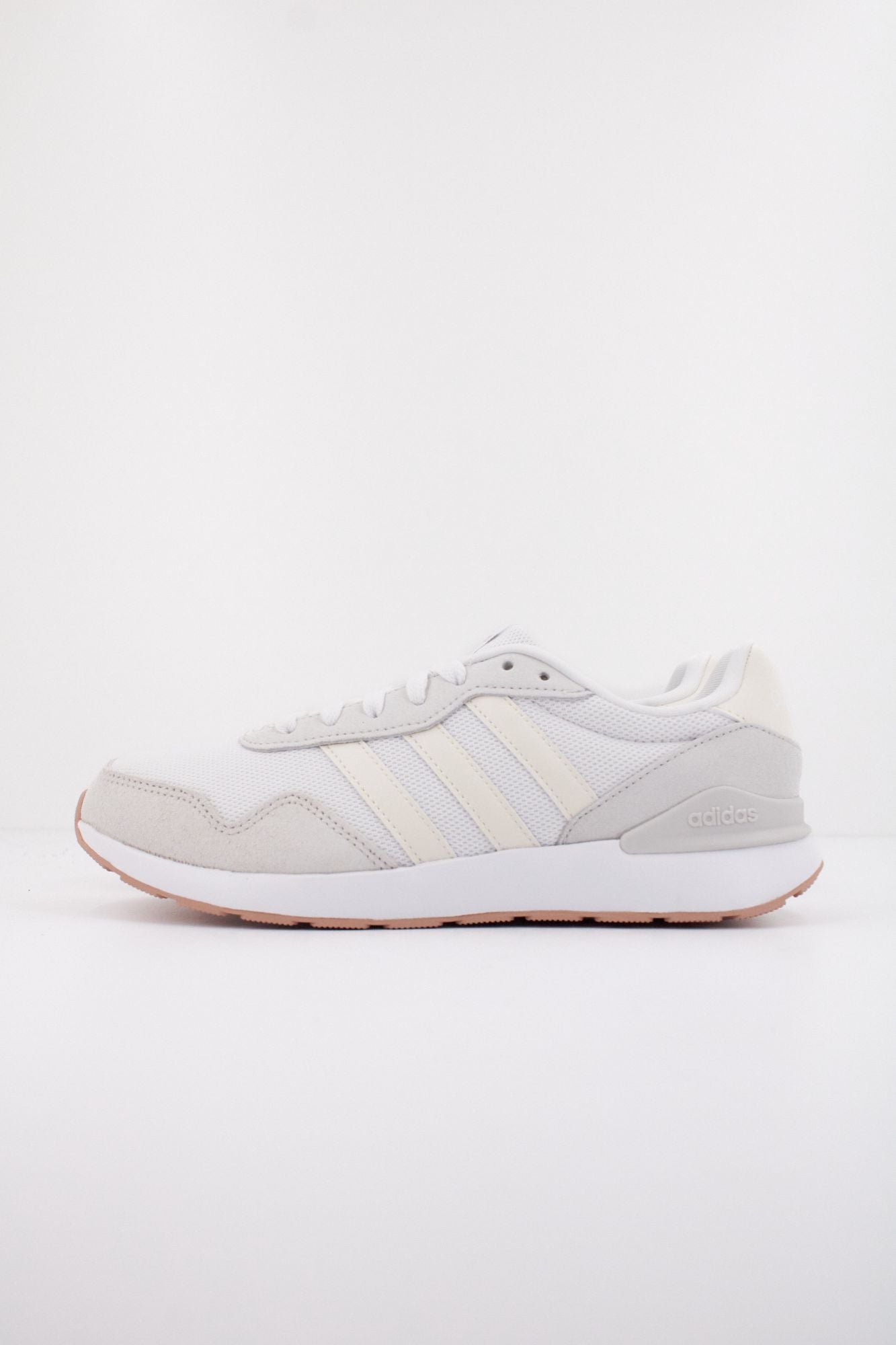 ADIDAS  RUN 60s 4.0  en color BLANCO (1)