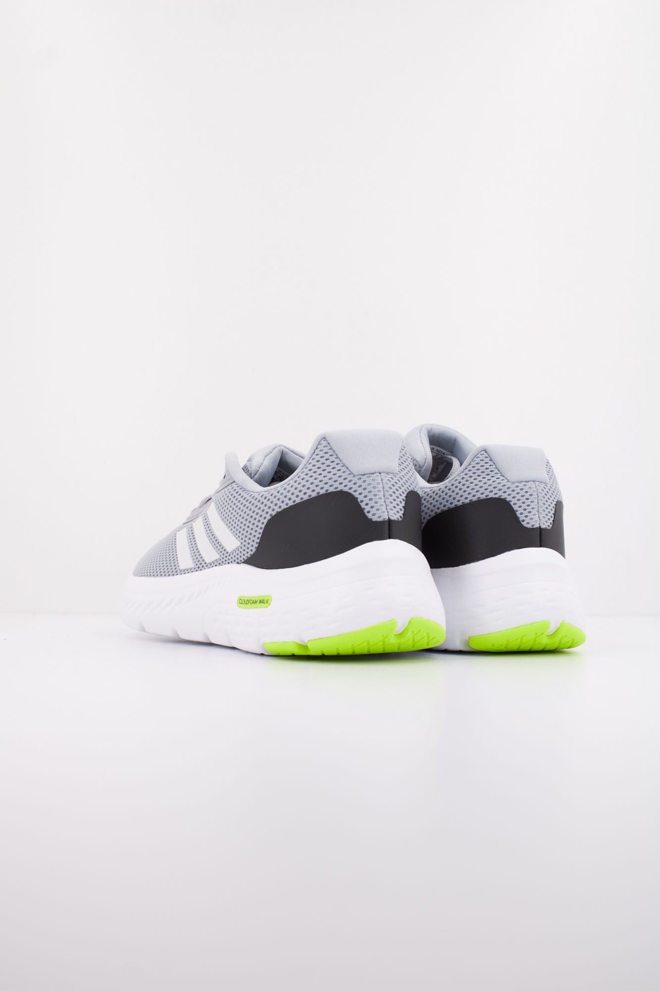 ADIDAS CLOUDFOAM MOVE en color GRIS (4)