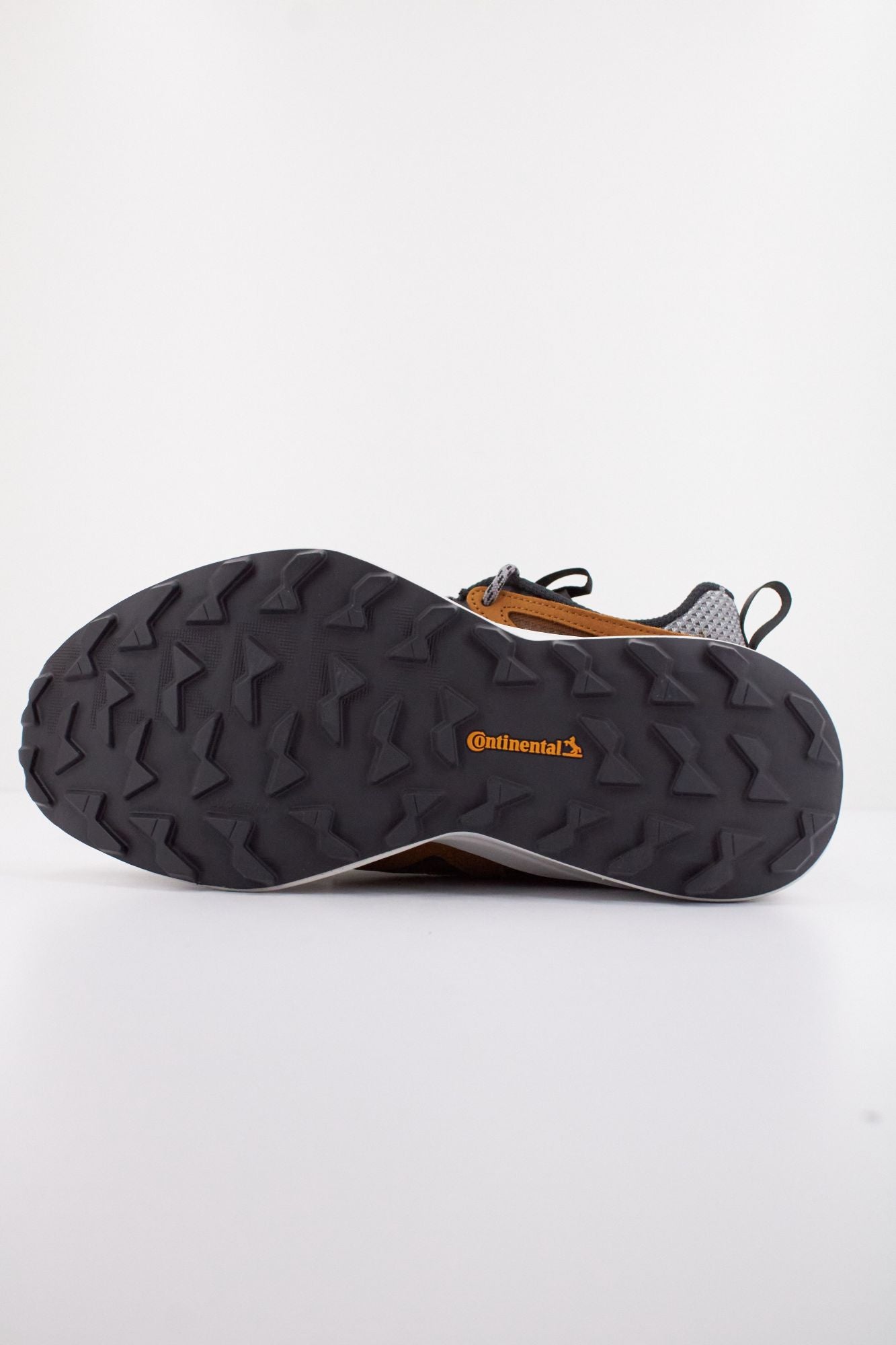 ADIDAS  KANTAI TRAIL  en color GRIS (4)