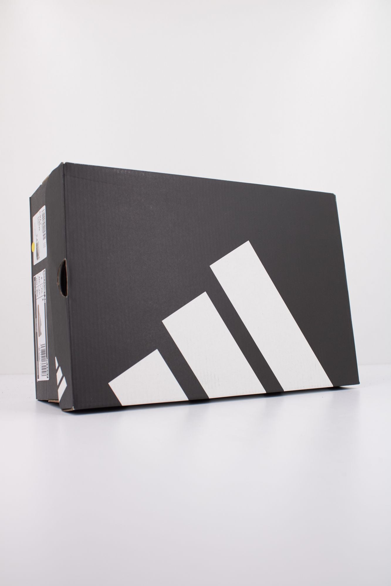 ADIDAS BREAKNET 3.0 en color GRIS (6)