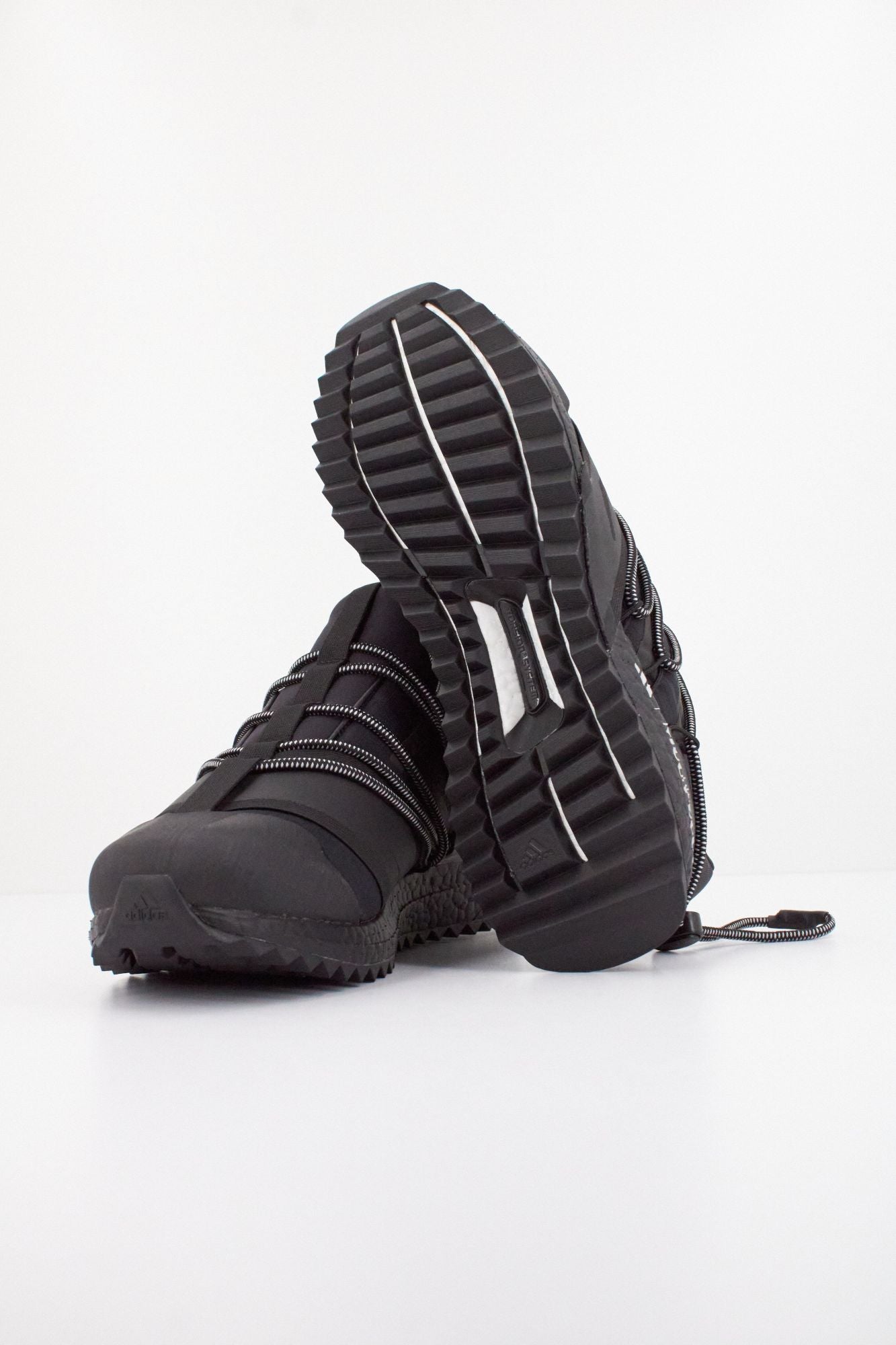 ADIDAS JP7685  en color NEGRO (5)