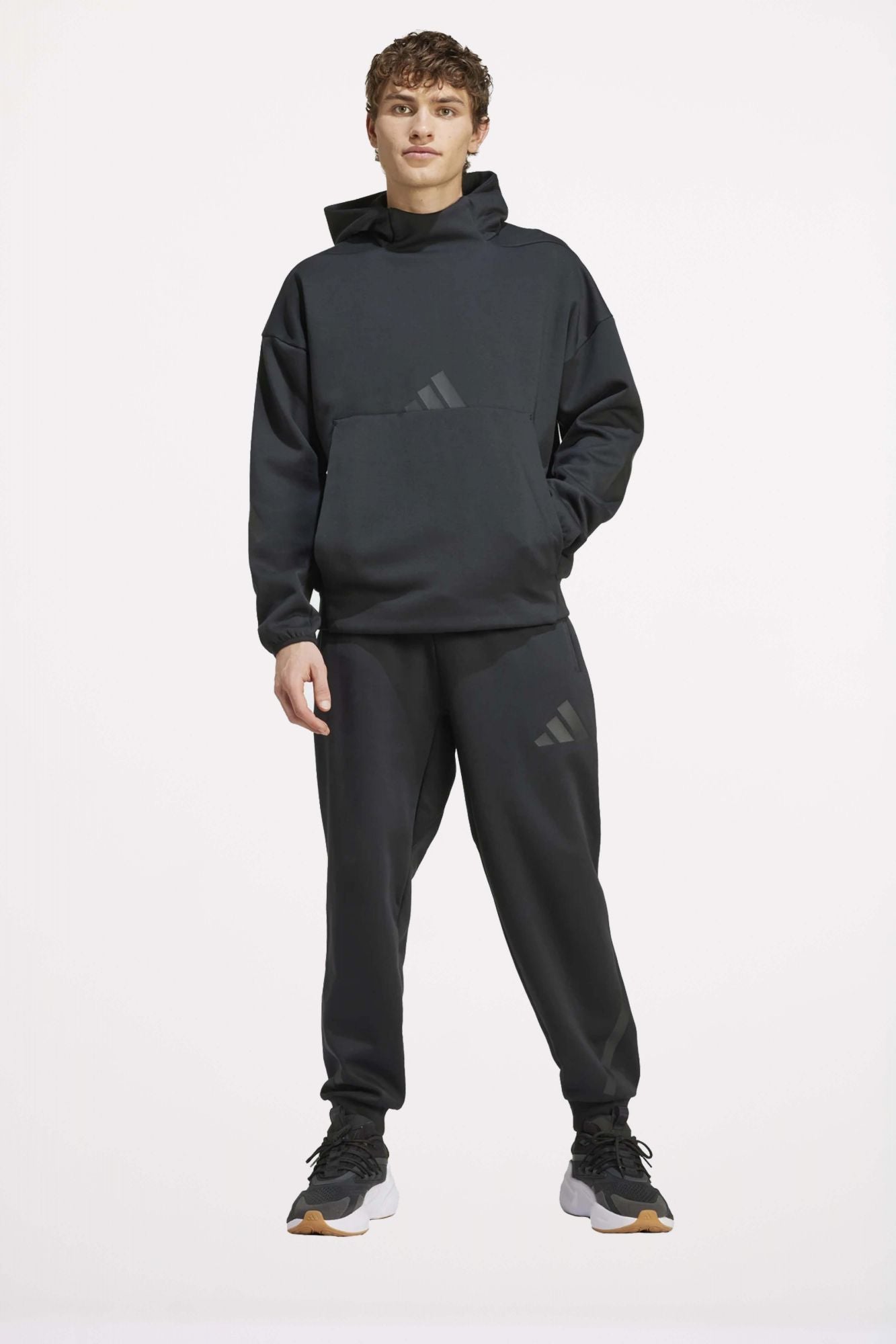 ADIDAS M Z.N.E. PT en color NEGRO (4)