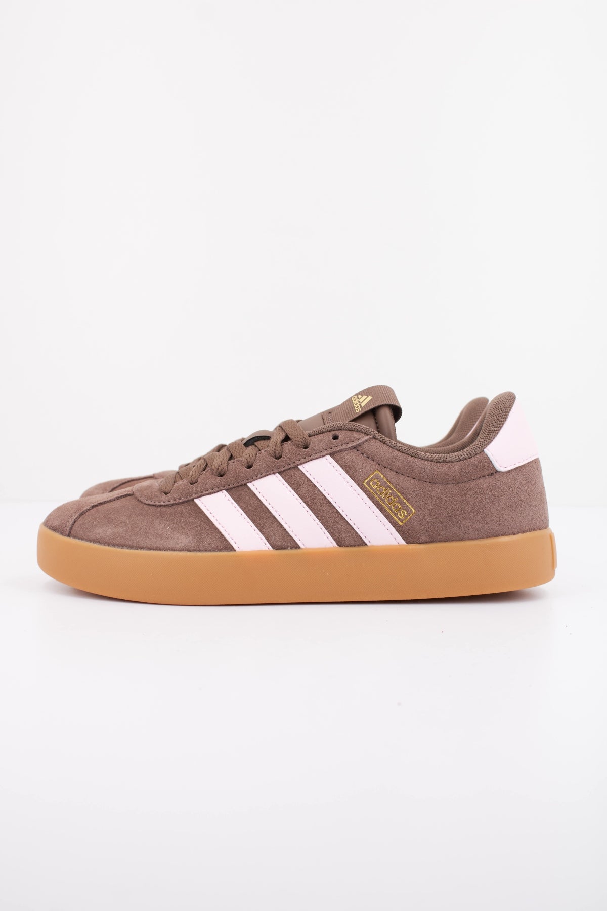 ADIDAS VL COURT 3.0 en color MARRON (1)