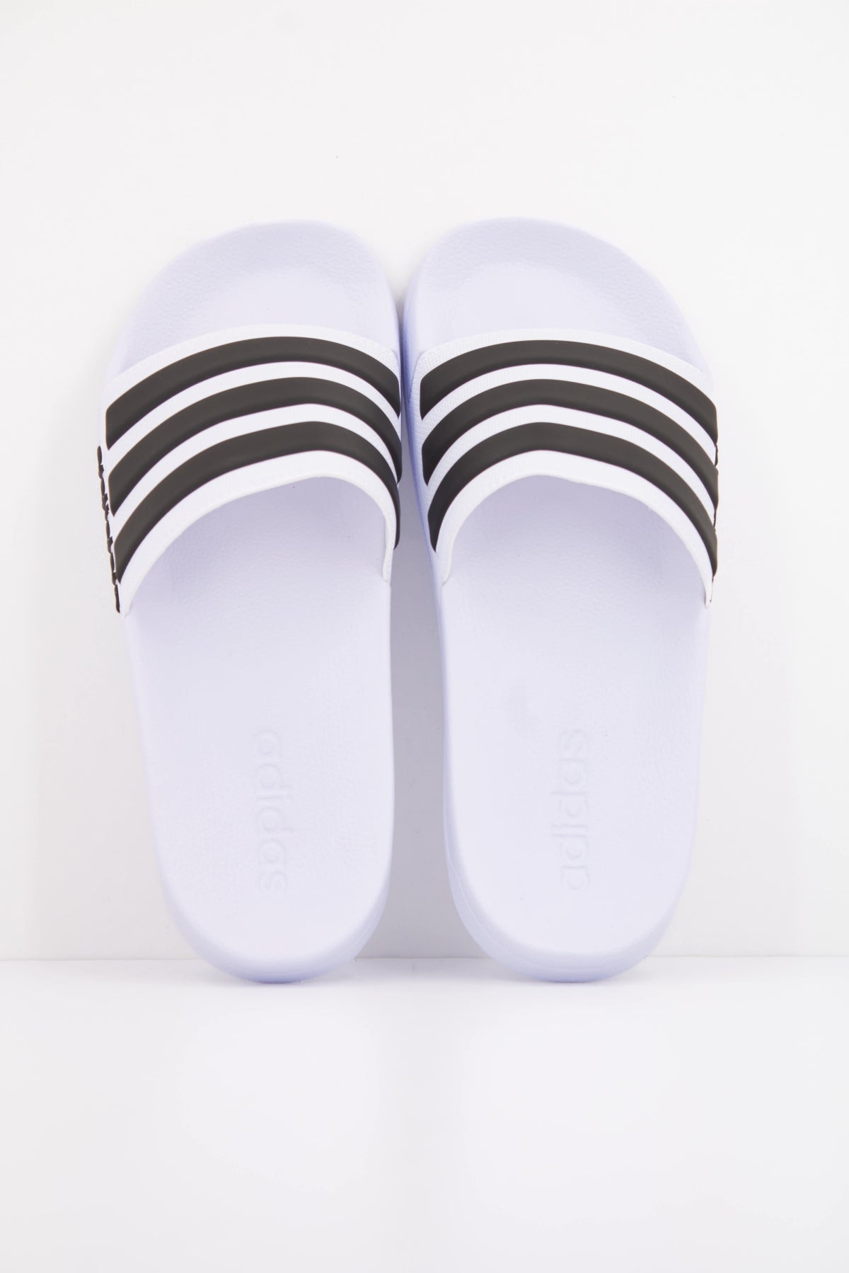 ADIDAS ADILETTE SHOWER en color BLANCO (3)
