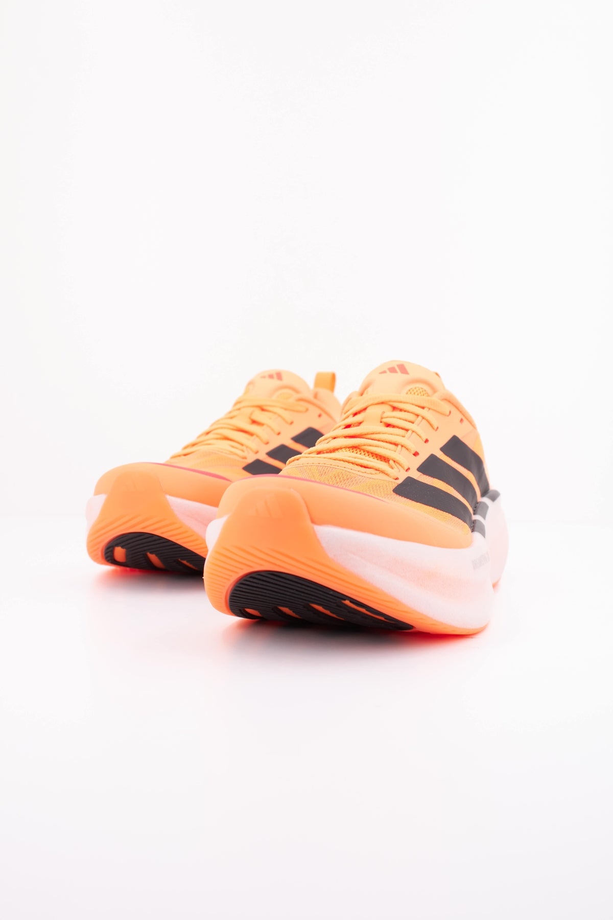 ADIDAS SUPERNOVA GLIDE M en color NARANJA (2)