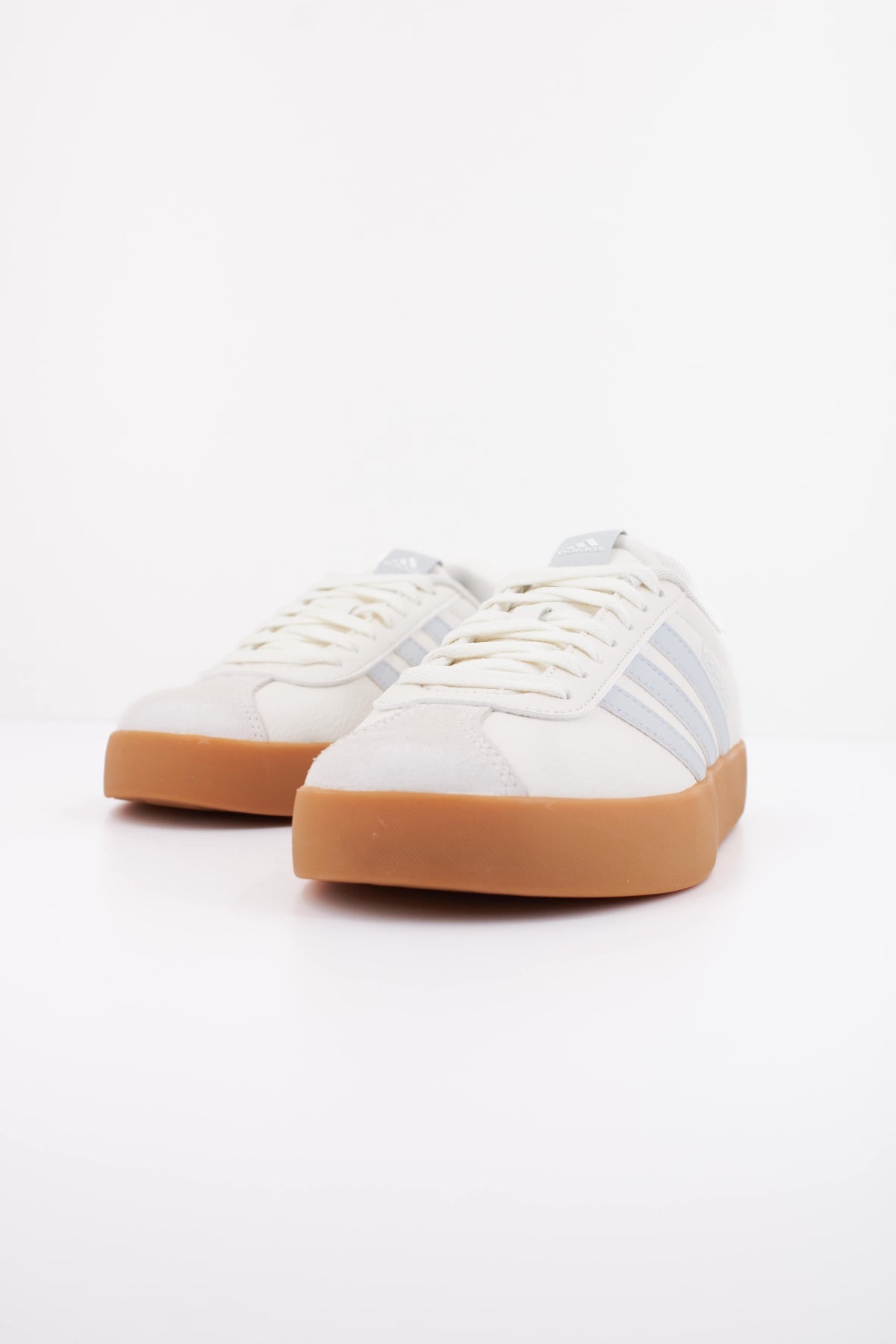 ADIDAS VL COURT 3.0 en color BLANCO (2)
