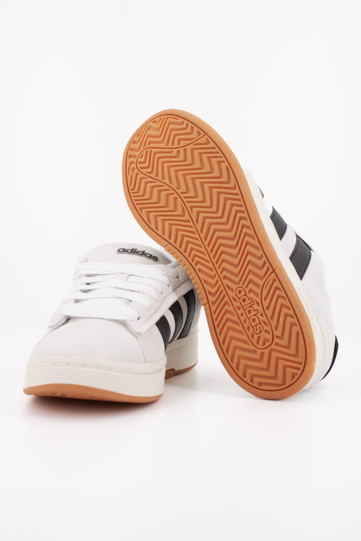 ADIDAS GRAND COURT ALPHA 0 en color BLANCO (5)