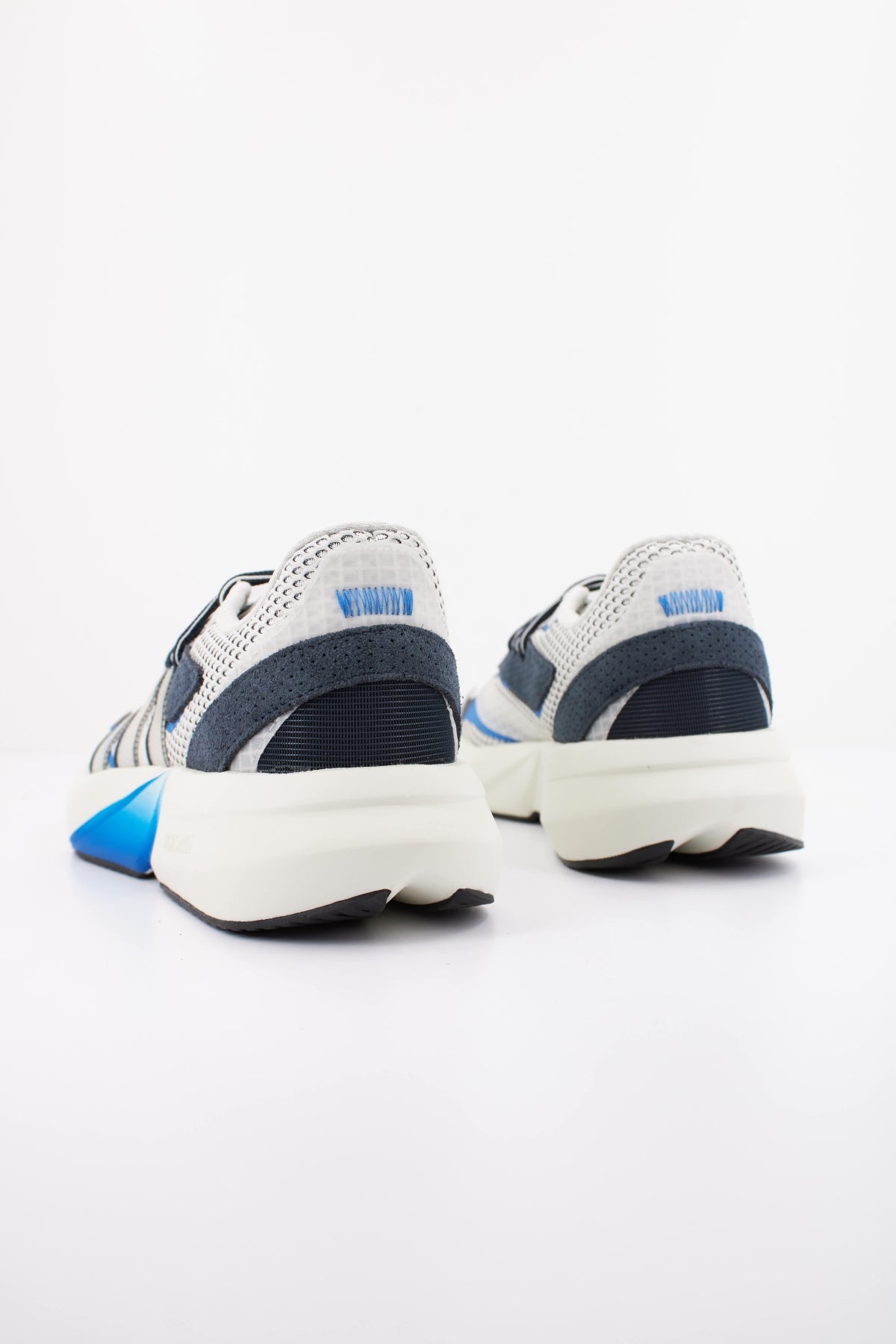 ADIDAS LIGHTBLAZE en color BLANCO (4)