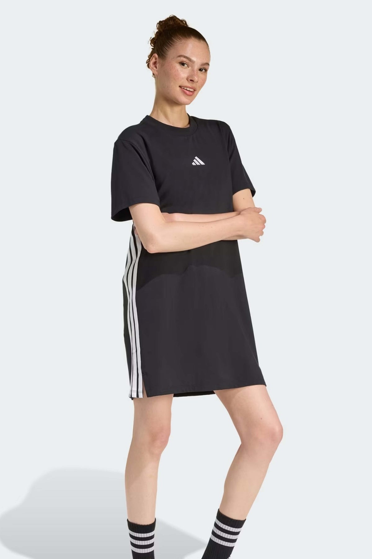 ADIDAS W 3S T DRE en color NEGRO (1)