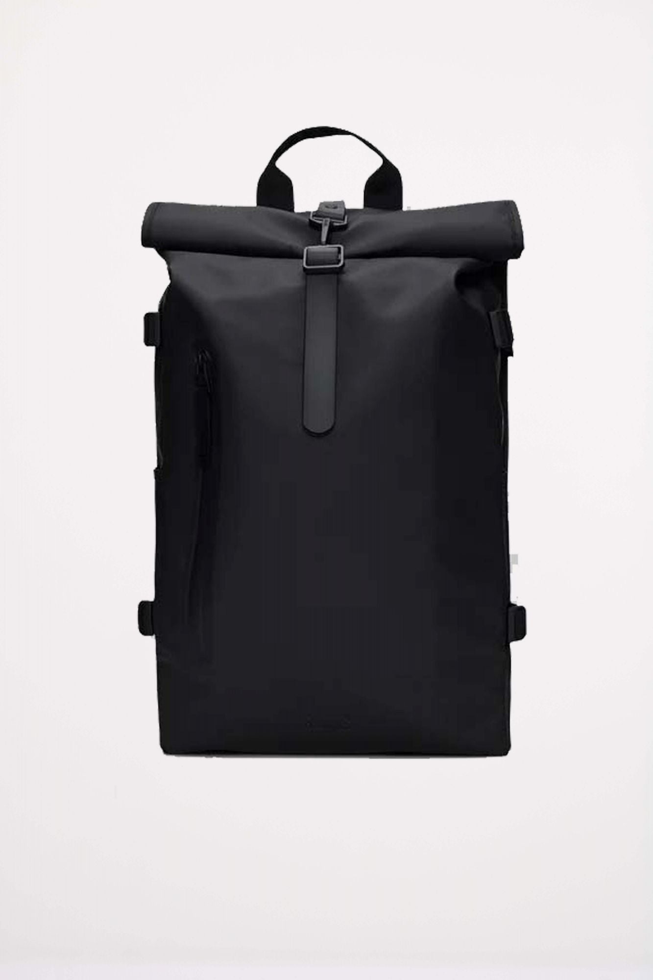 RAINS ROLLTOP RUCKSACK W3 en color NEGRO (1)