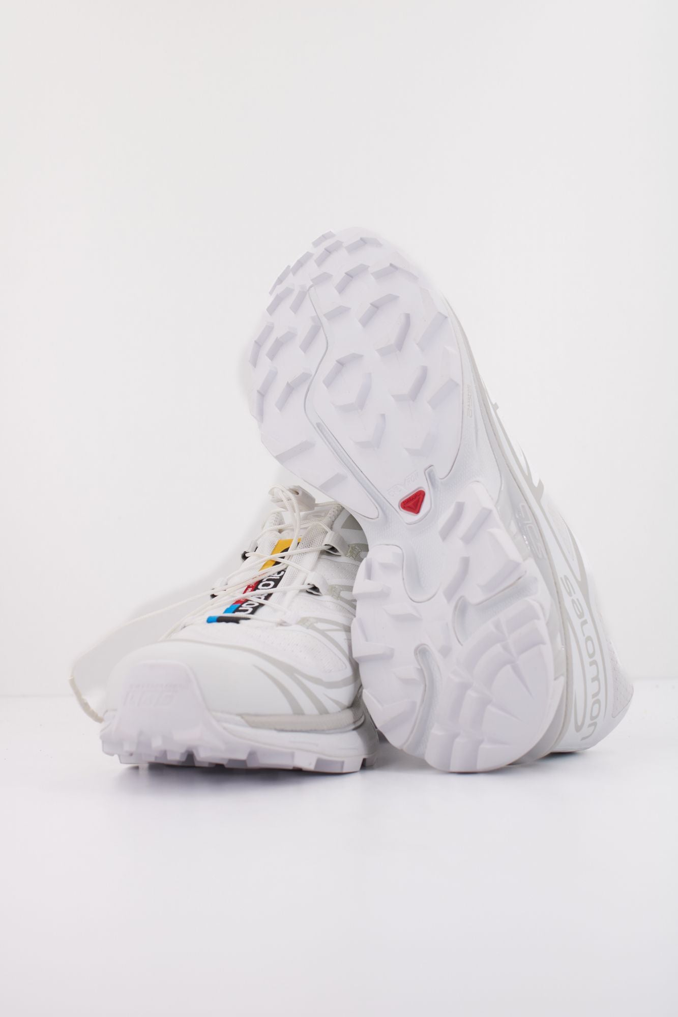 SALOMON  XT 6  en color BLANCO (5)