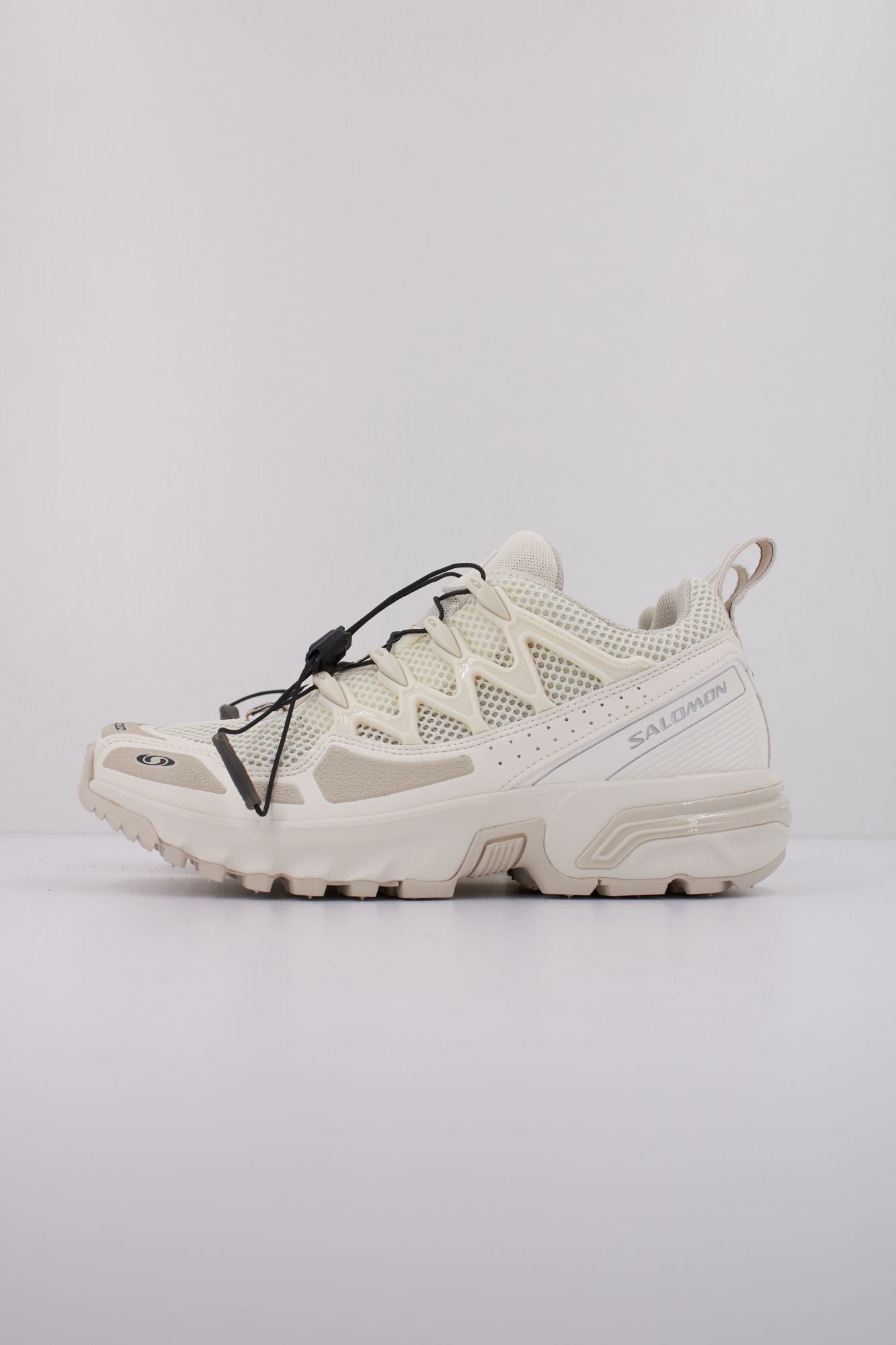 SALOMON BAJO ACS OG en color BLANCO (1)