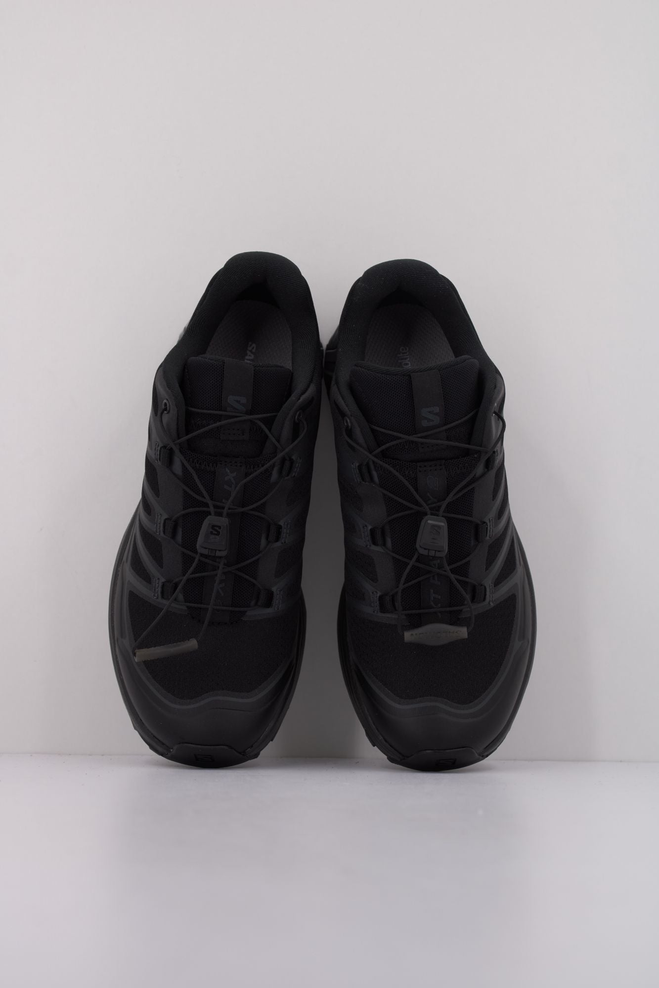 SALOMON  XT PATHWAY 2  en color NEGRO (3)