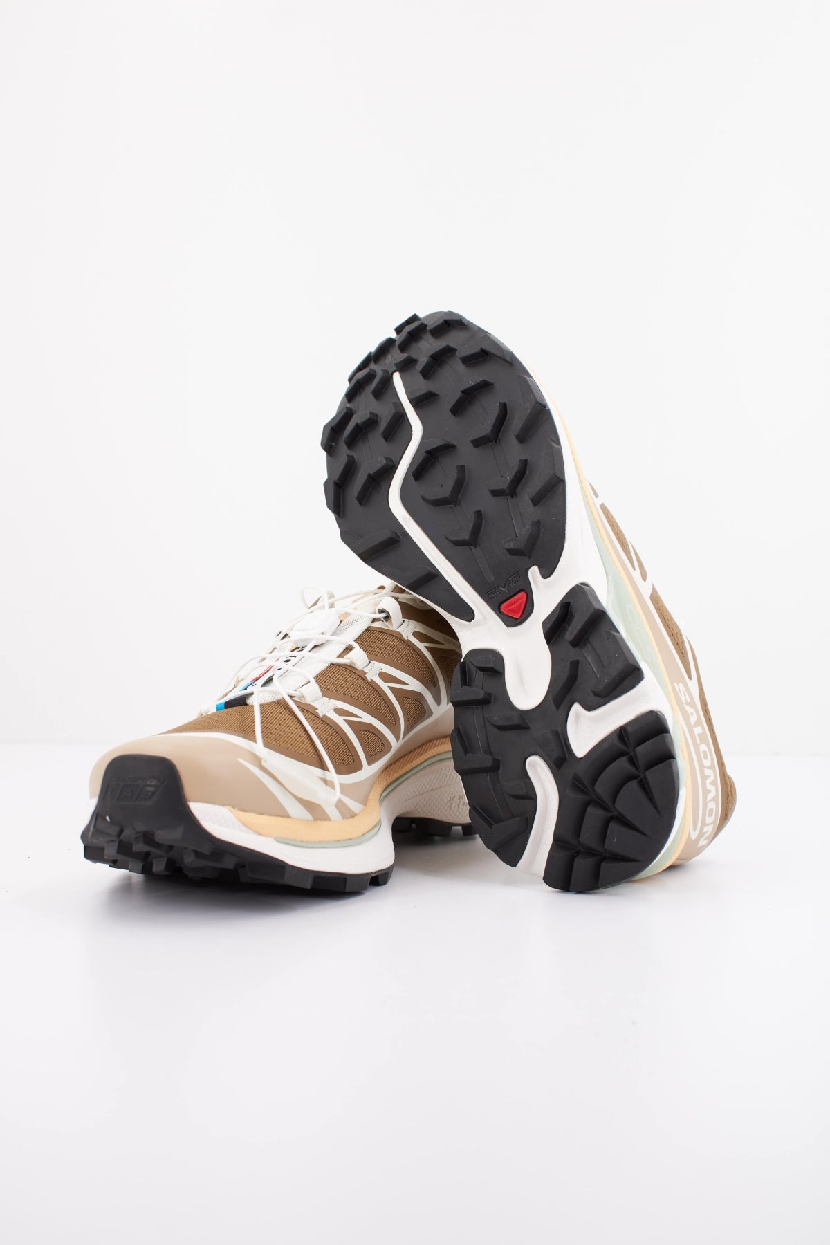 SALOMON XT 6 en color MARRON (5)