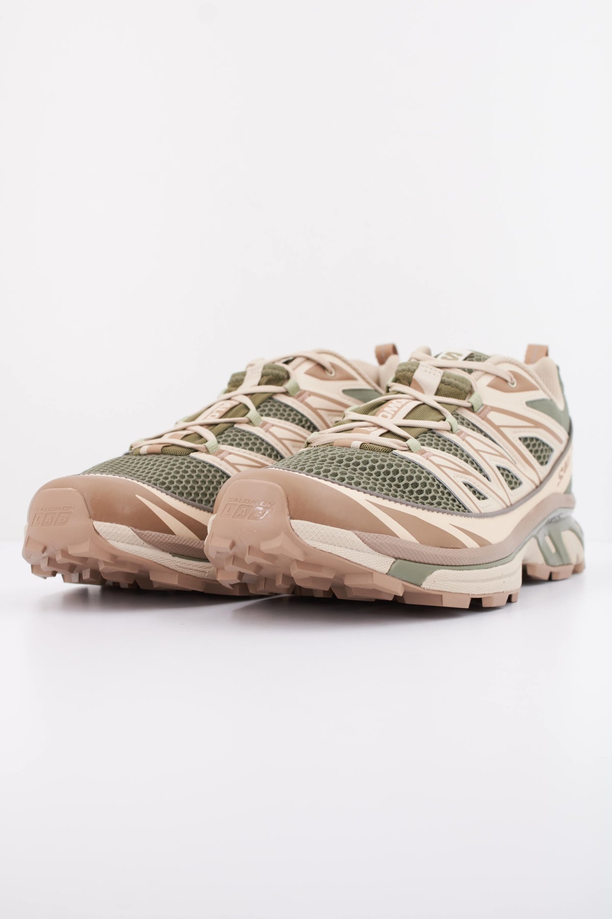 SALOMON  XT 6 EXPANSE  en color VERDE (2)
