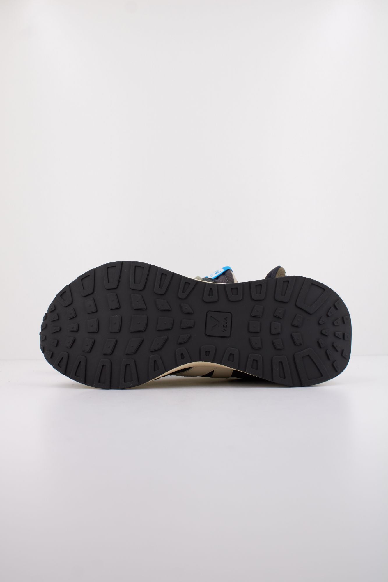 VEJA PAULISTANA en color NEGRO (5)