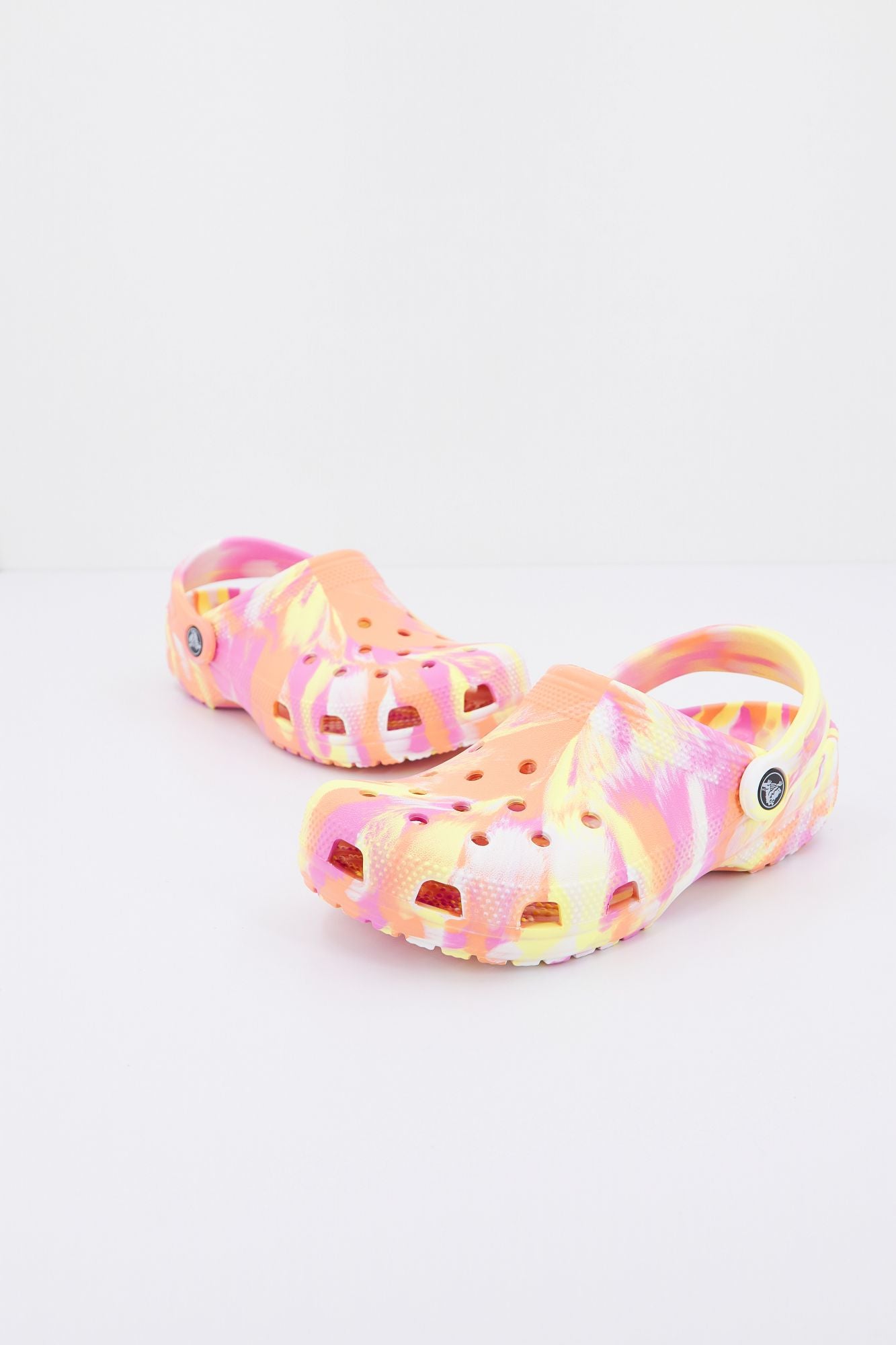 CROCS CLASSIC MARBLED CLOG U en color NARANJA (1)