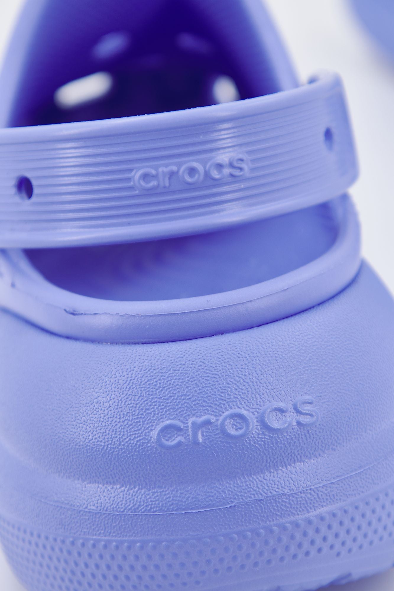 CROCS CRUSH CLOG en color VIOLETA (4)