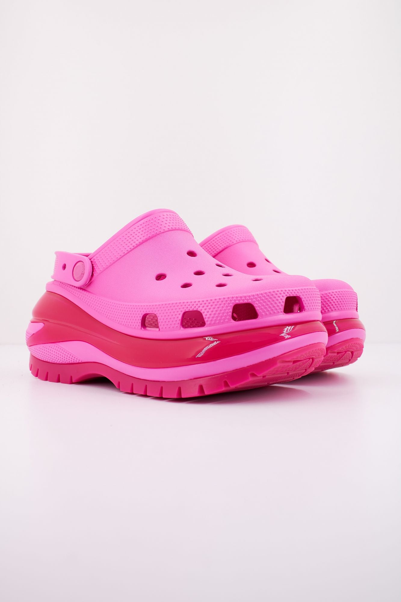 CROCS CLASSIC MEGA CRUSH CLOG en color ROSA (2)