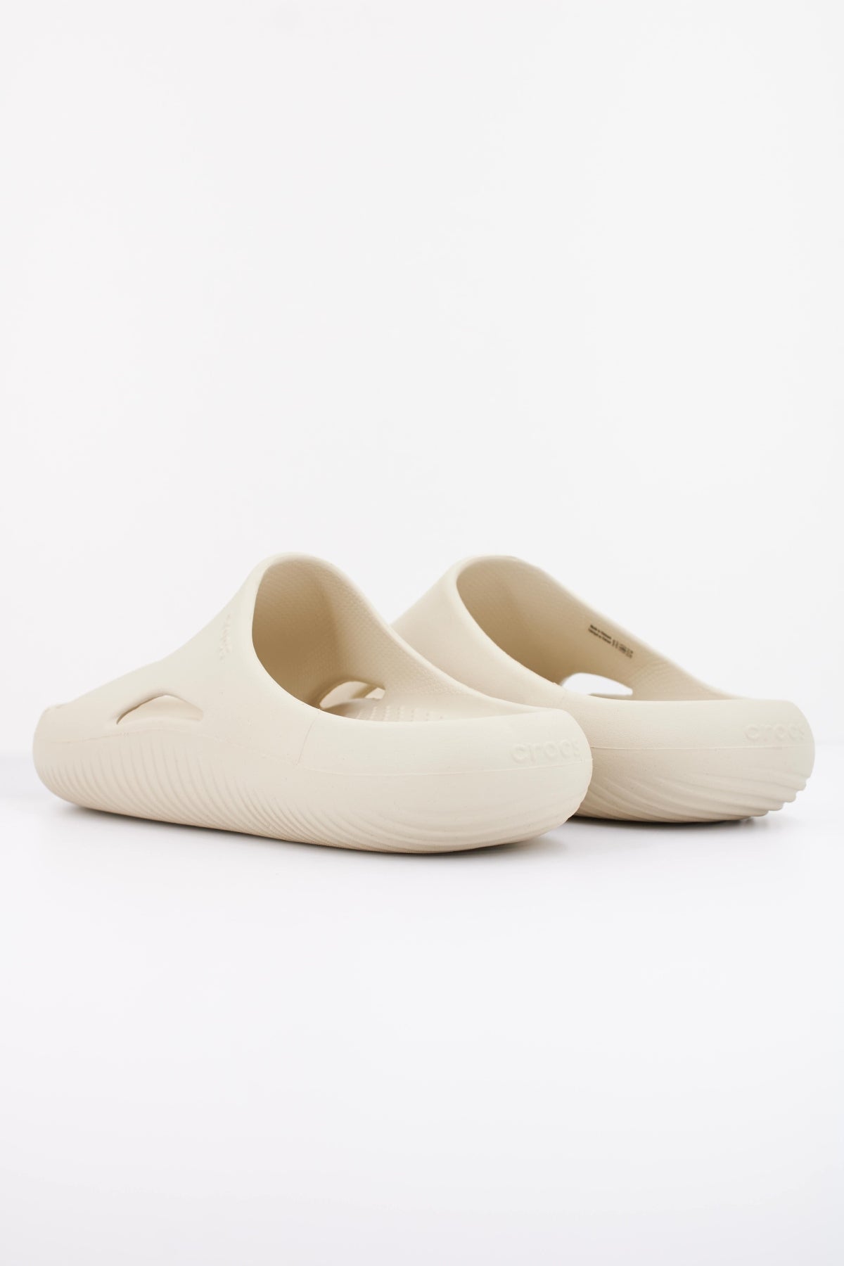 CROCS MELLOW RECOVERY SLIDE en color BEIS (4)