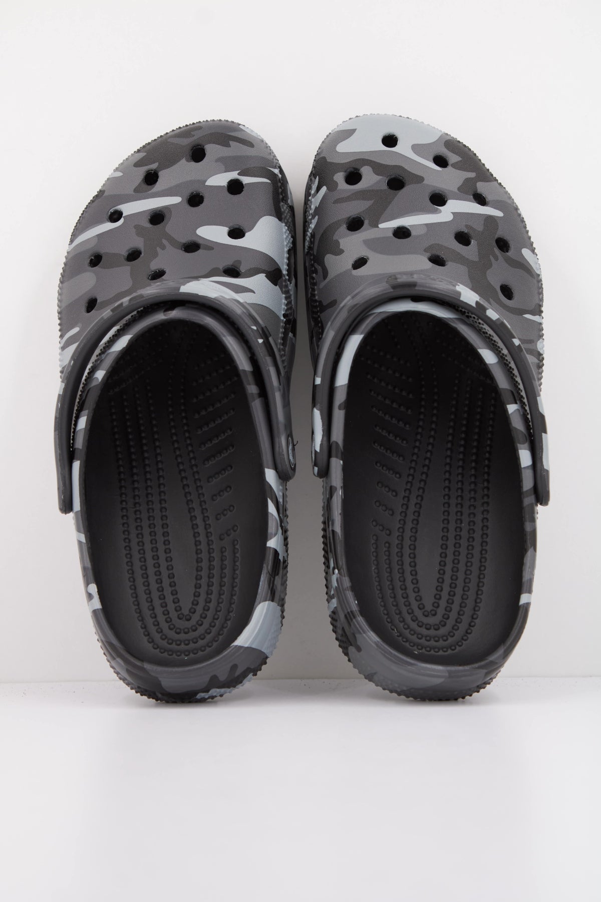 CROCS CLASSIC CAMOUFLAGE U en color VERDE (3)