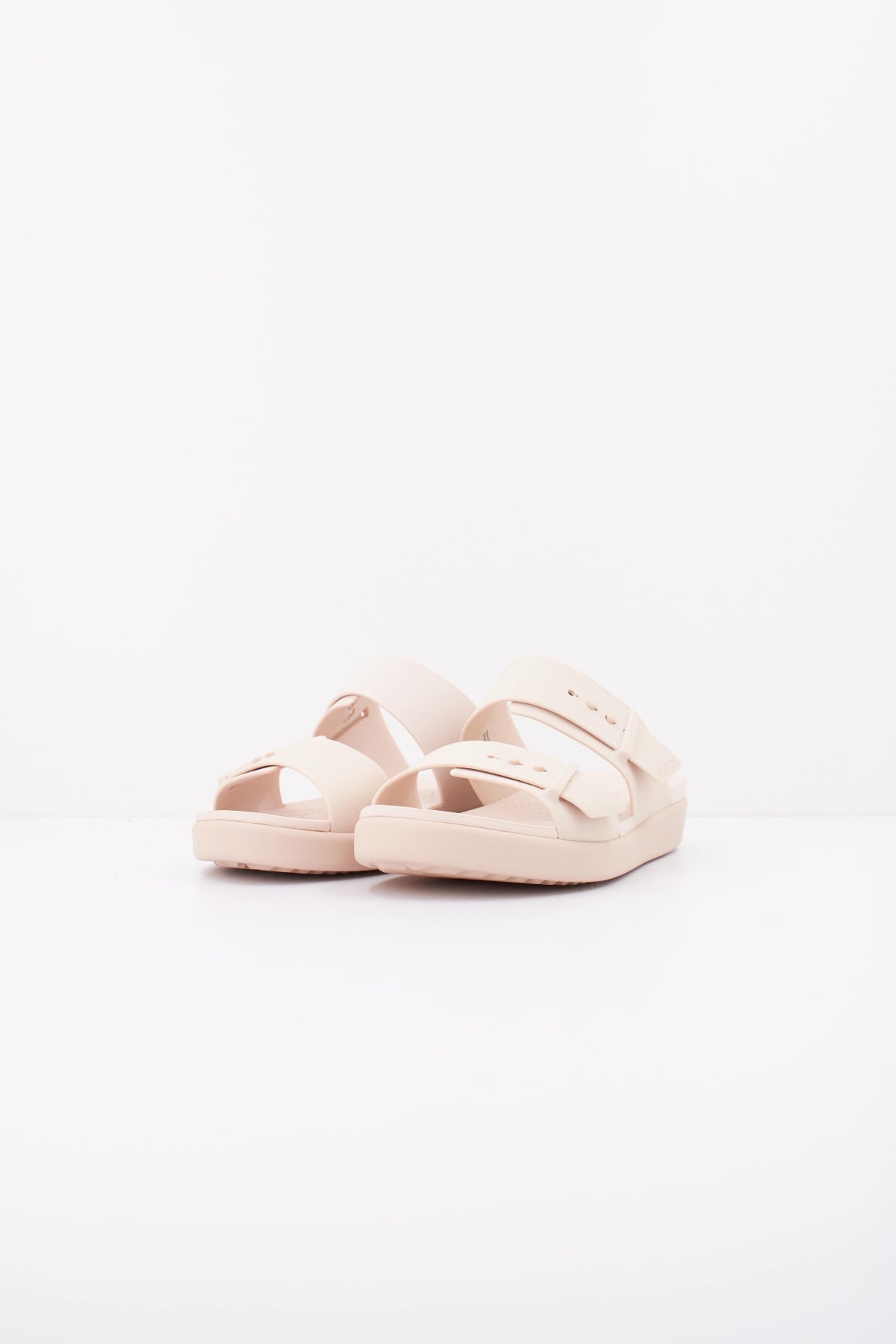 CROCS BROOKLYN BUCKLE en color ROSA (2)