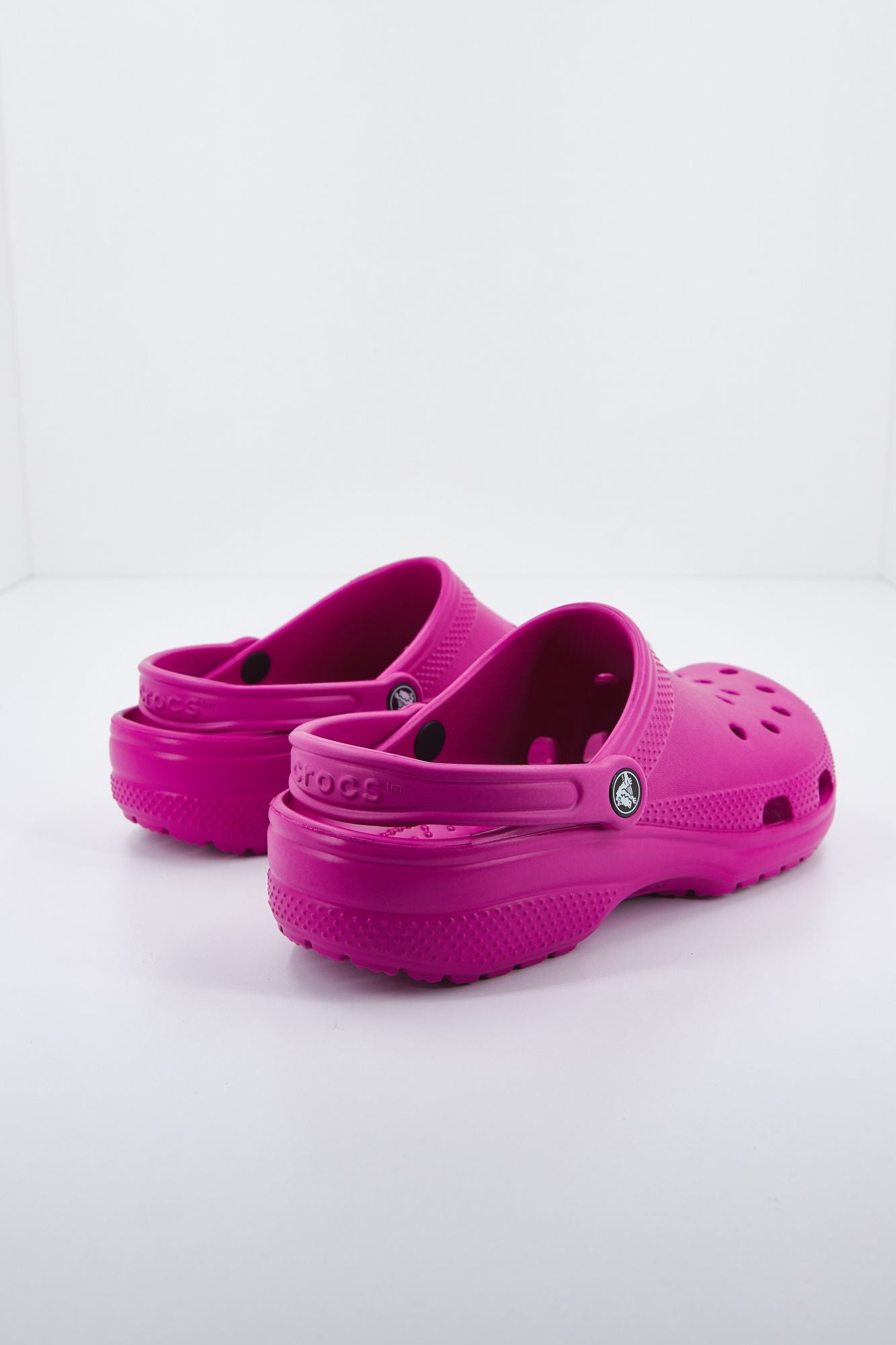 CROCS CLASSIC U en color ROSA (2)