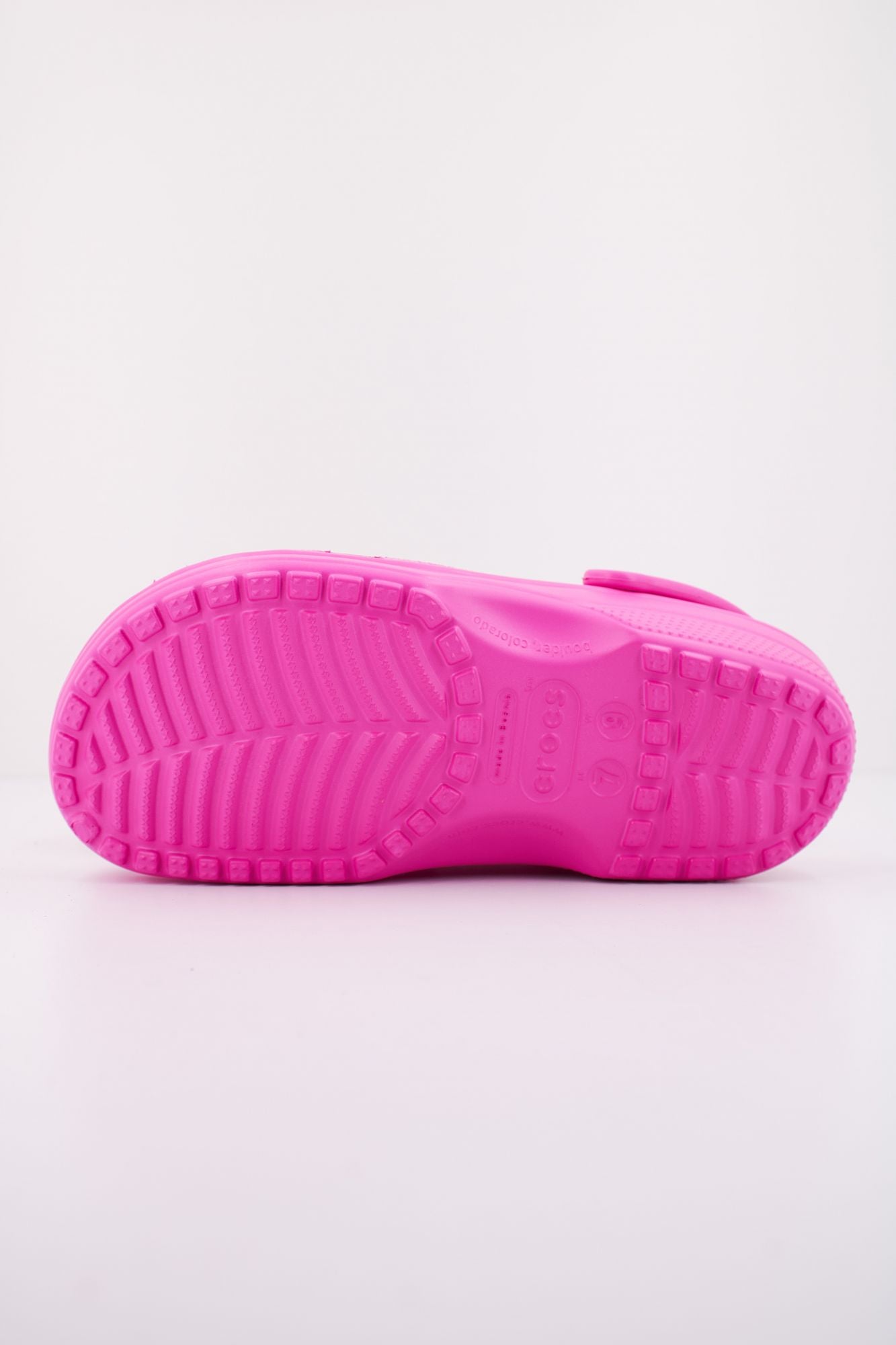 CROCS CLASSIC en color ROSA (4)