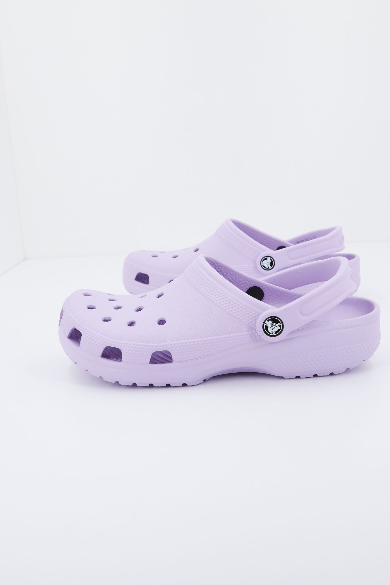 CROCS CLASSIC U en color VIOLETA (2)