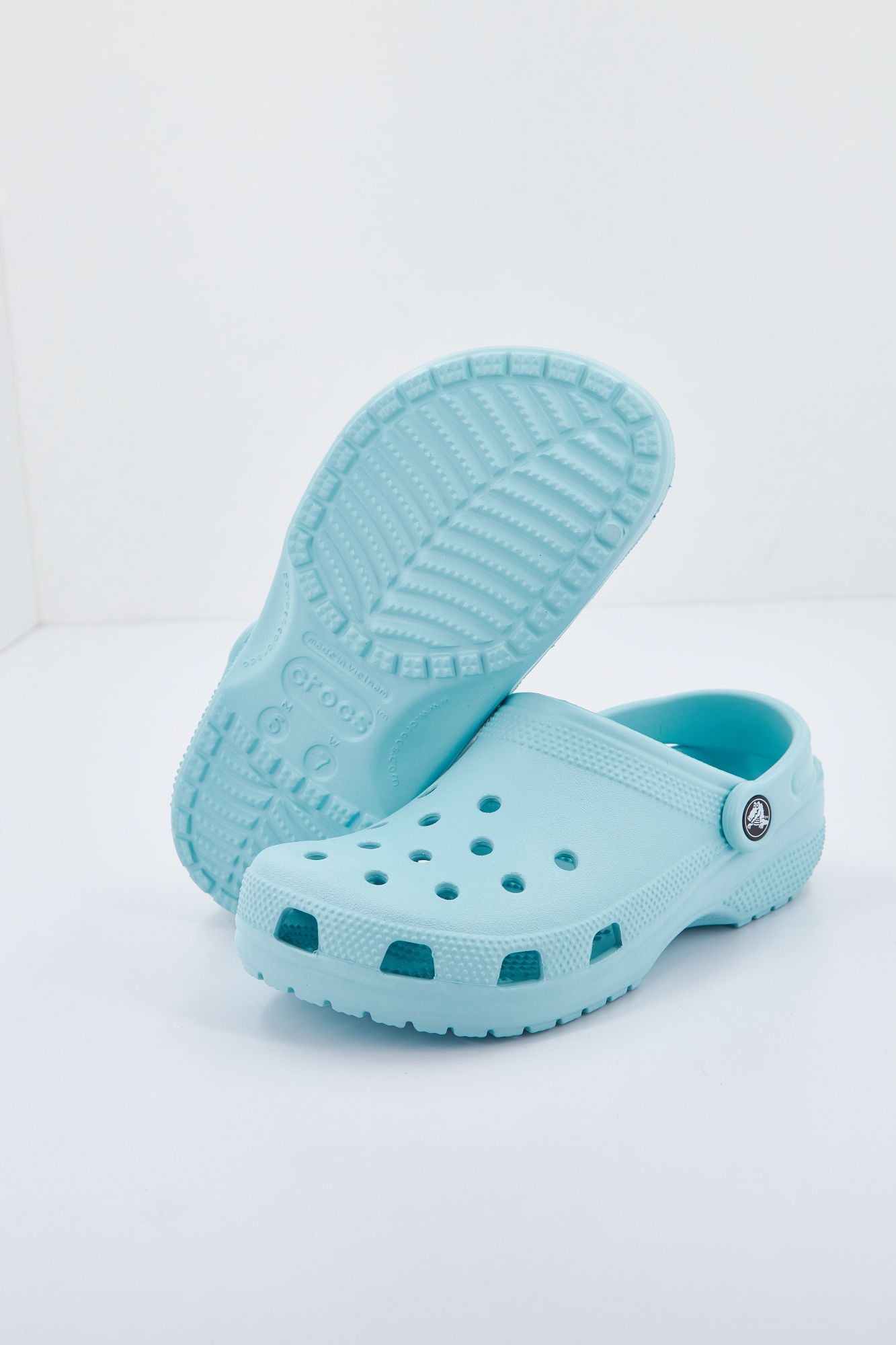 CROCS CLASSIC U en color AZUL (1)