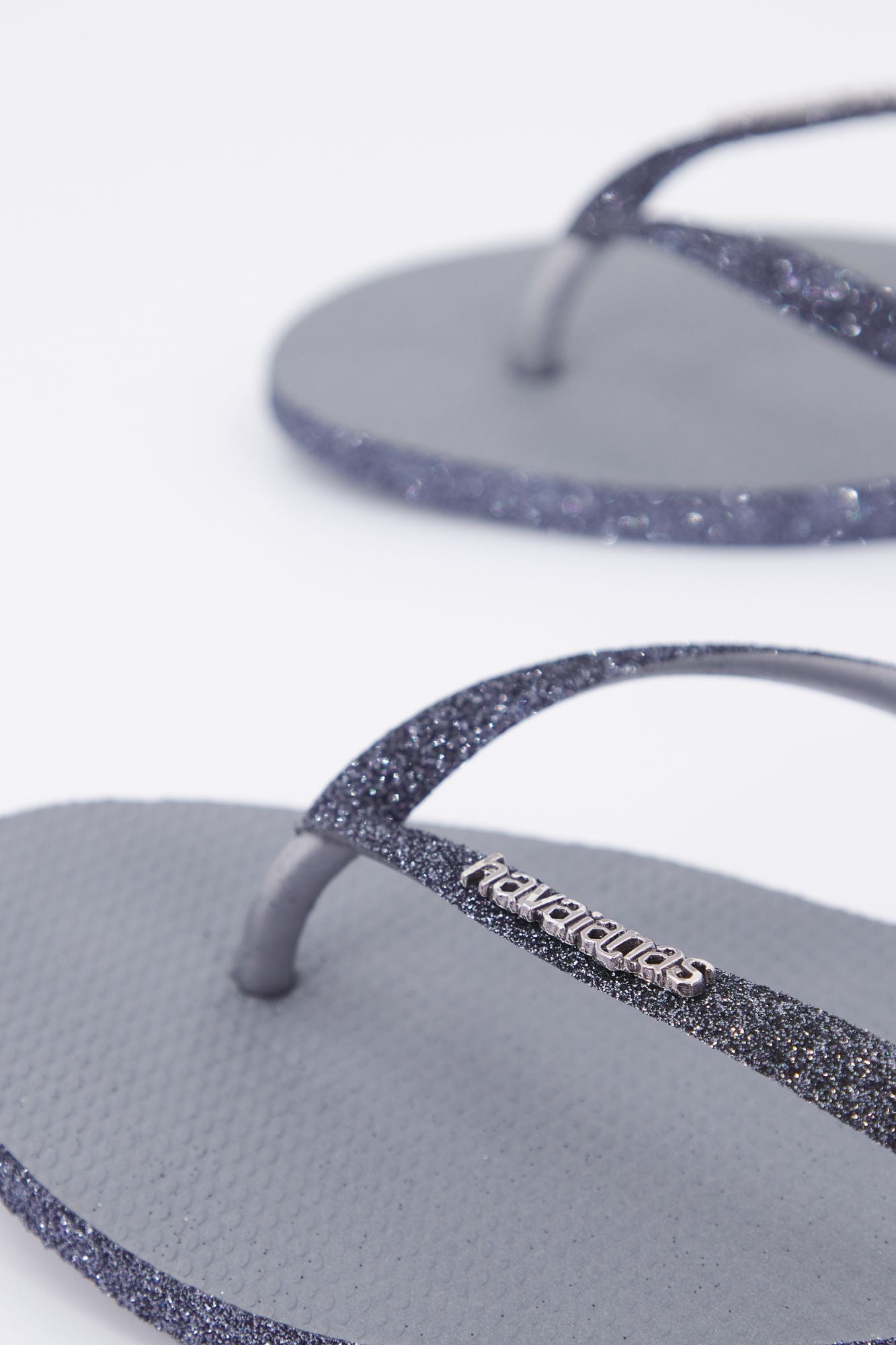 HAVAIANAS SLIM SPARKLE II en color GRIS (4)