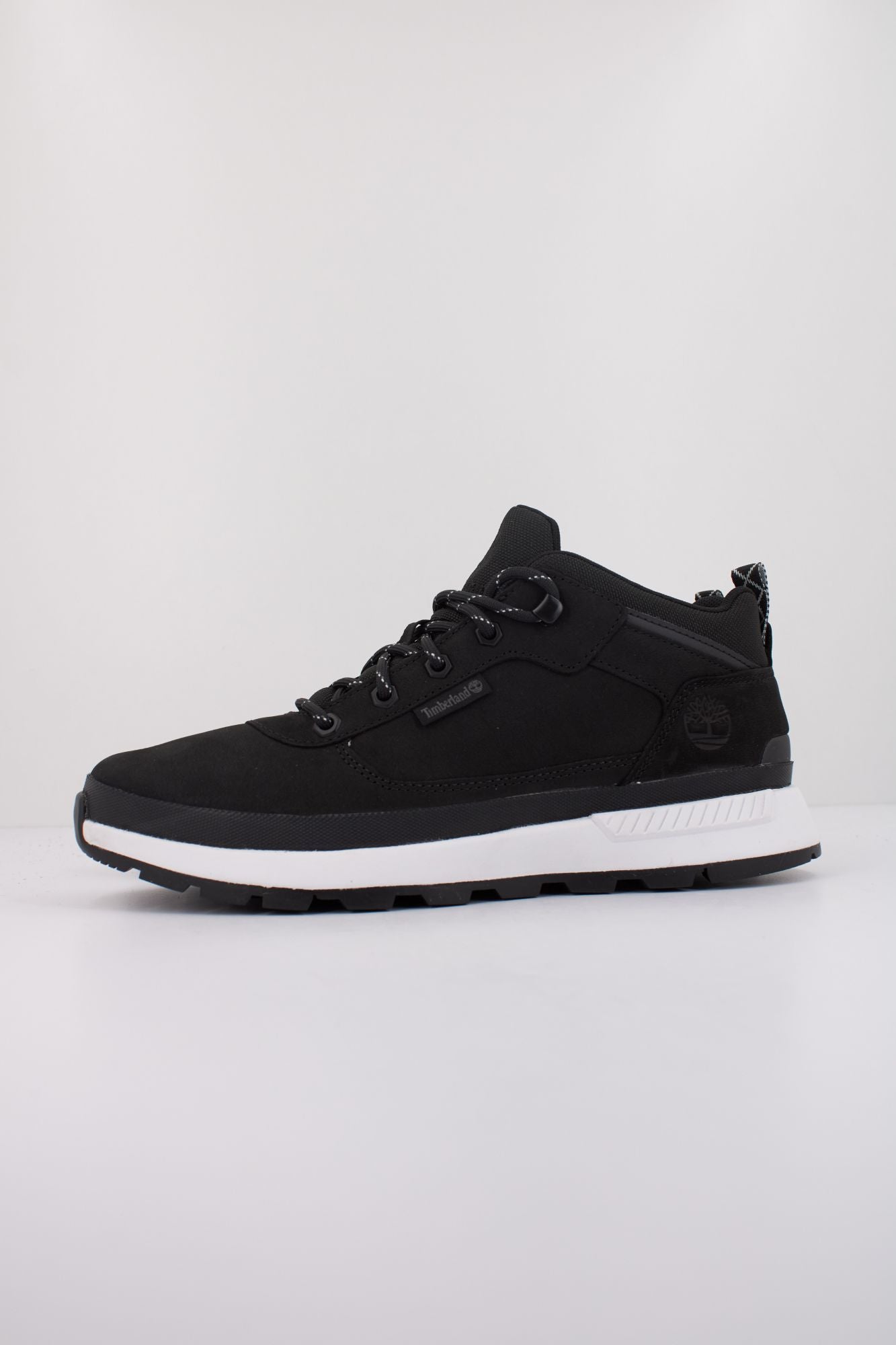 TIMBERLAND FIELD TREKKER LOW LACE UP SNEAKER en color NEGRO (1)