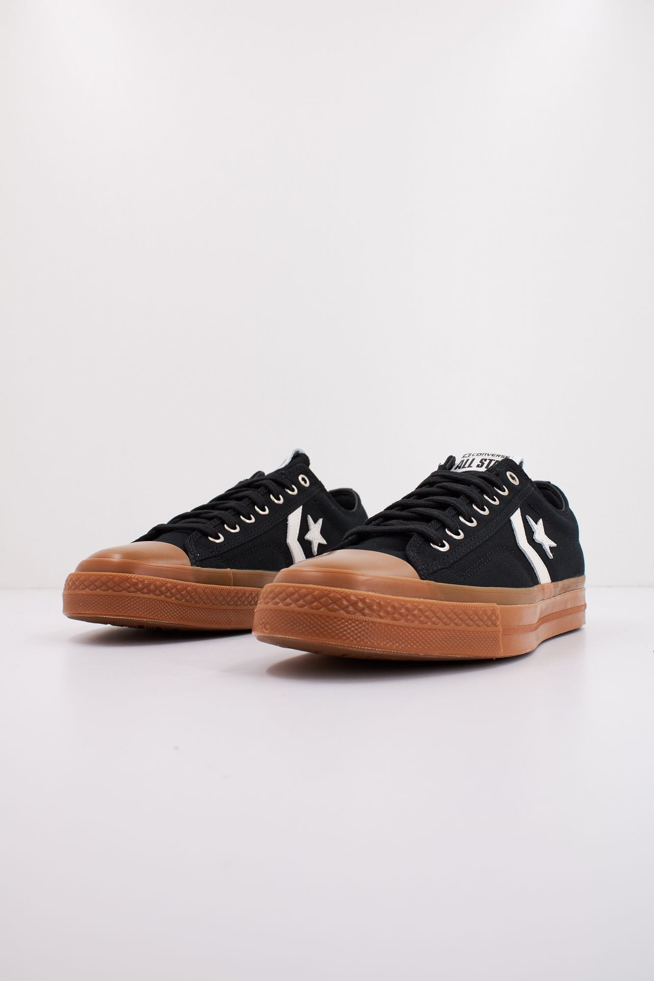 CONVERSE STAR PLAYER 76 en color NEGRO (2)