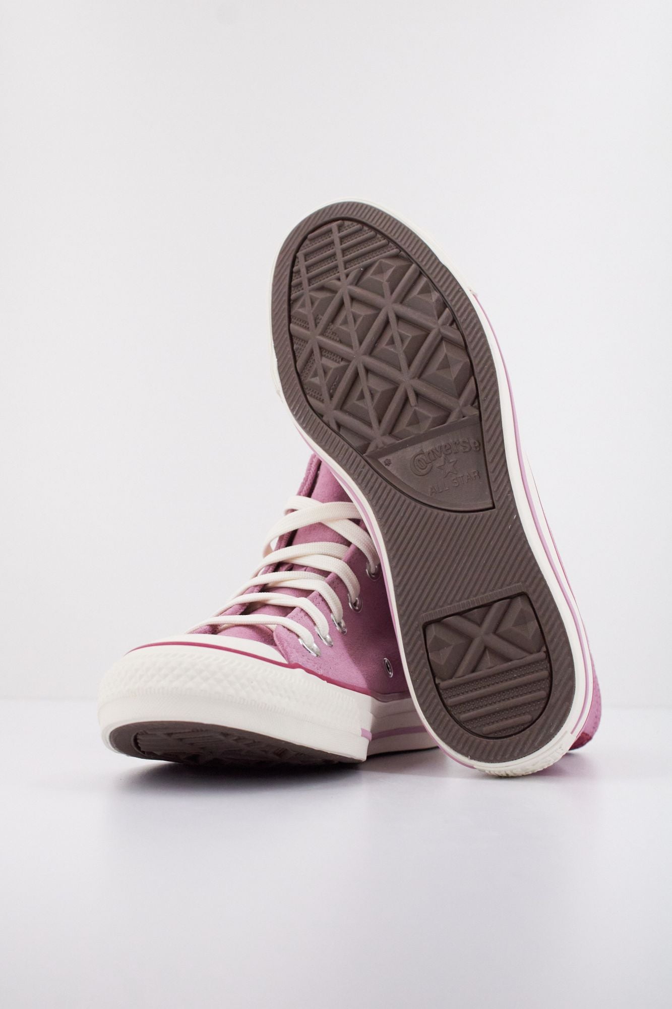 CONVERSE CHUCK TAYLOR ALL STAR  CONTRAST SUEDE en color ROSA (5)
