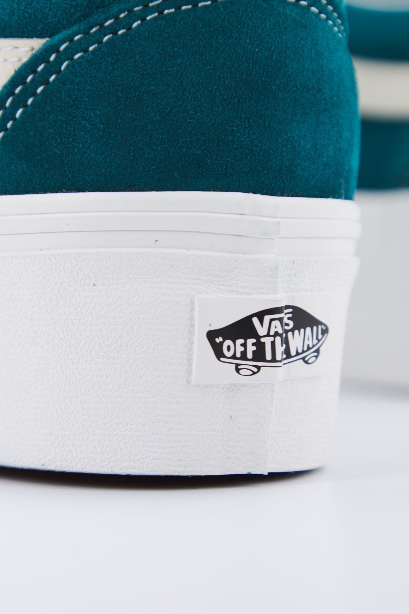 VANS  UA OLD SKOOL en color VERDE (4)