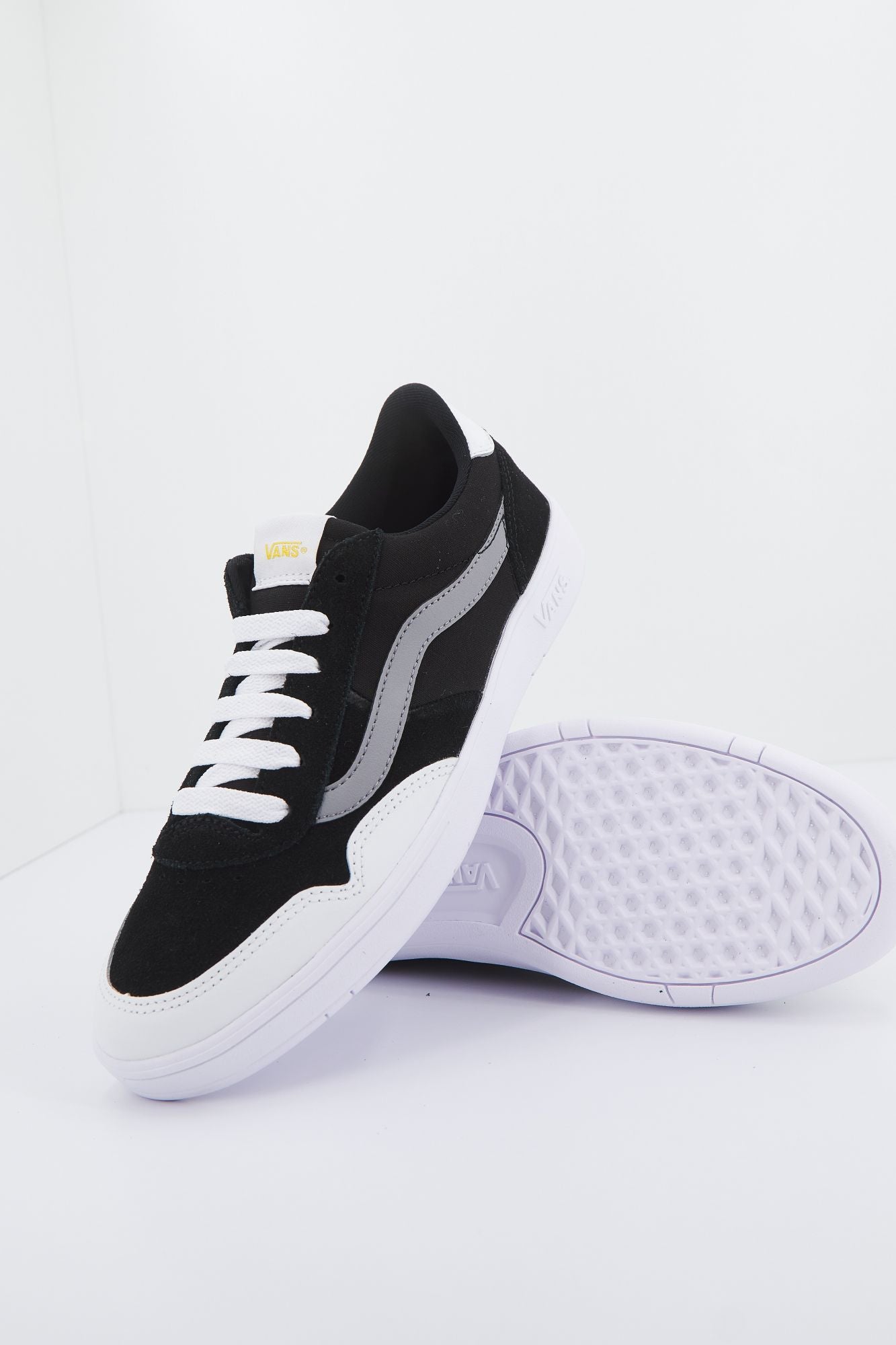 VANS CRUZE TOO CC en color NEGRO (4)