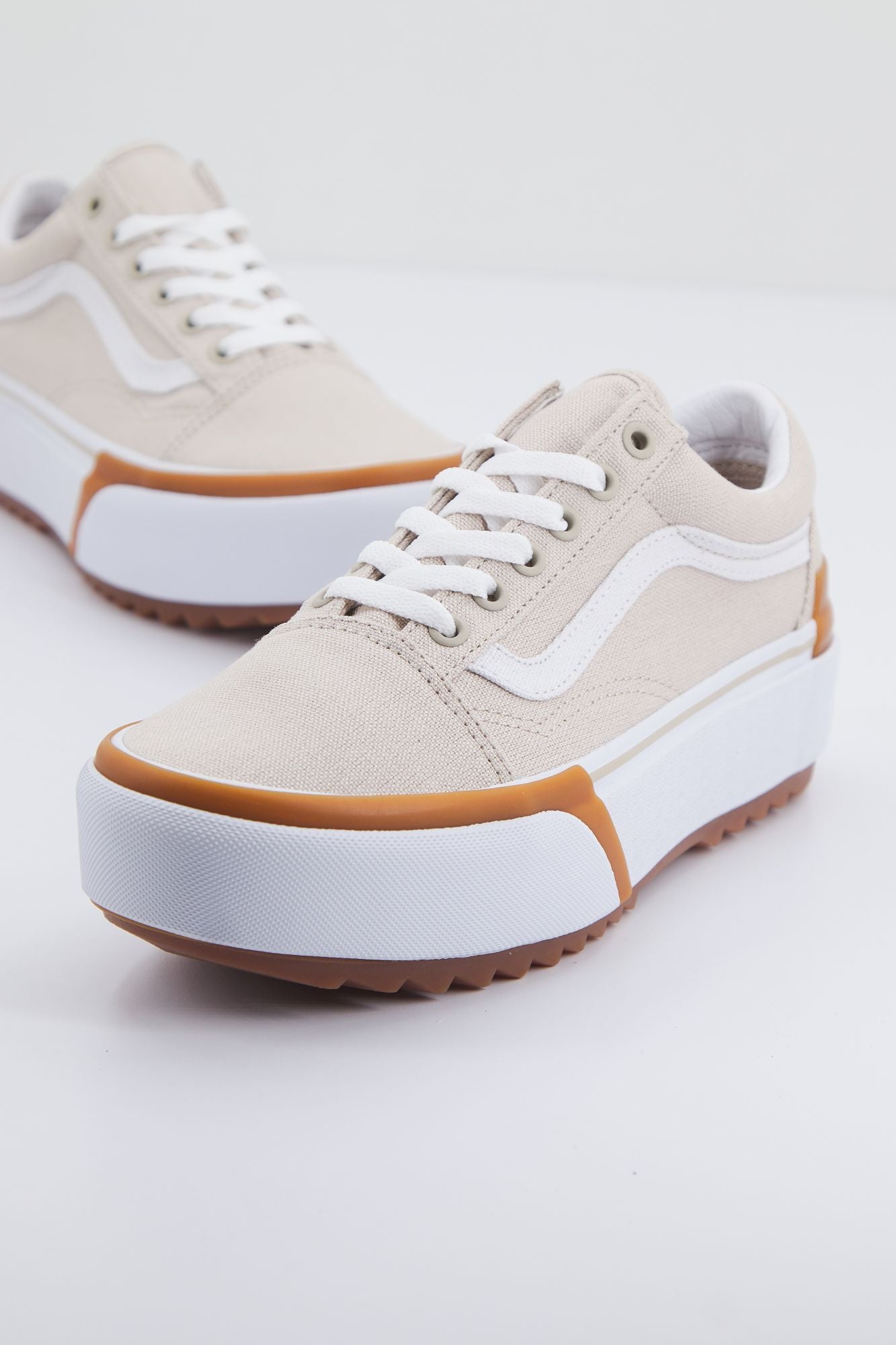 VANS SKOOL STACKED en color BEIS (1)