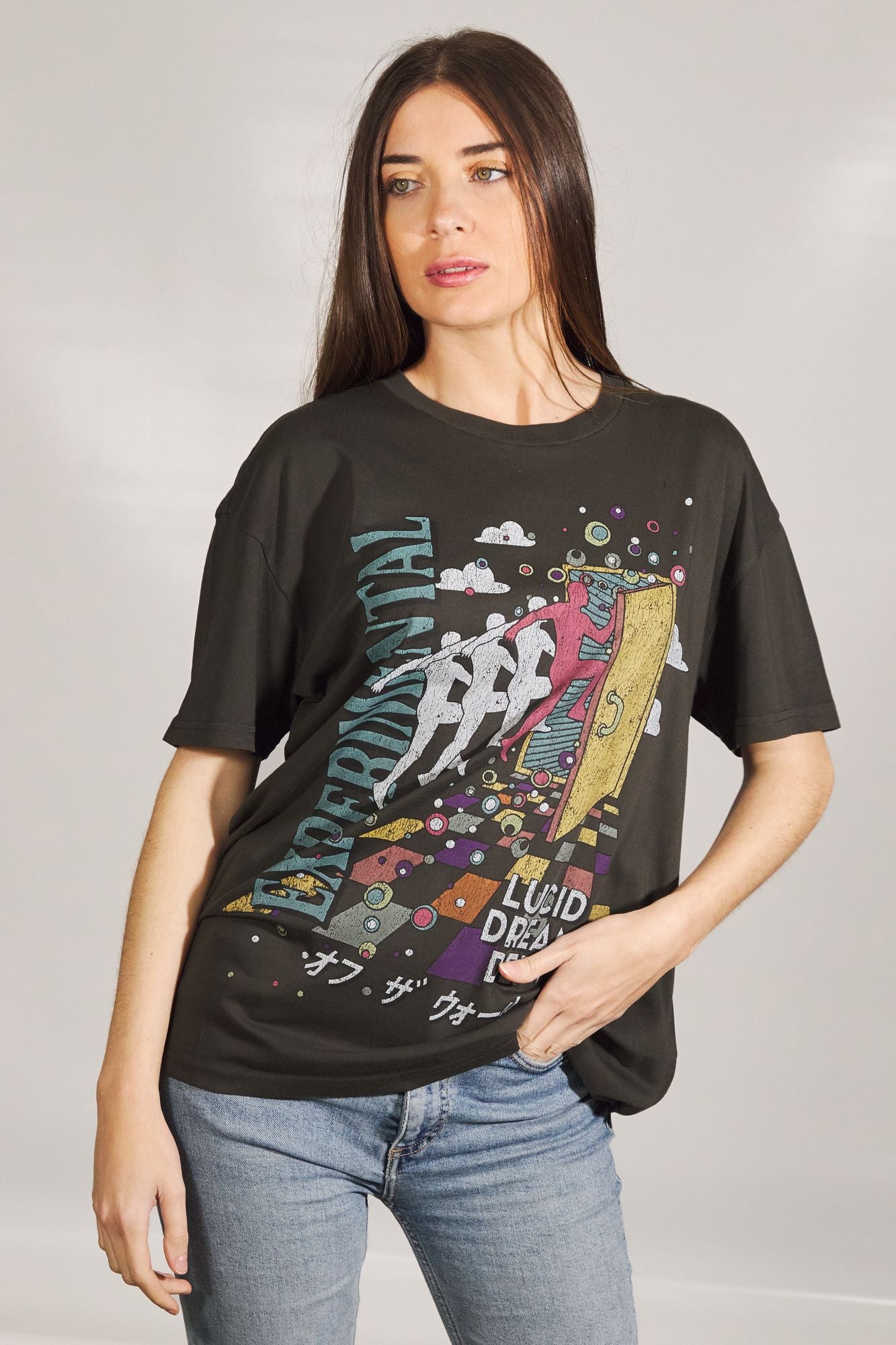 VANS VIVID DREAMS OVERSIZED en color NEGRO (4)