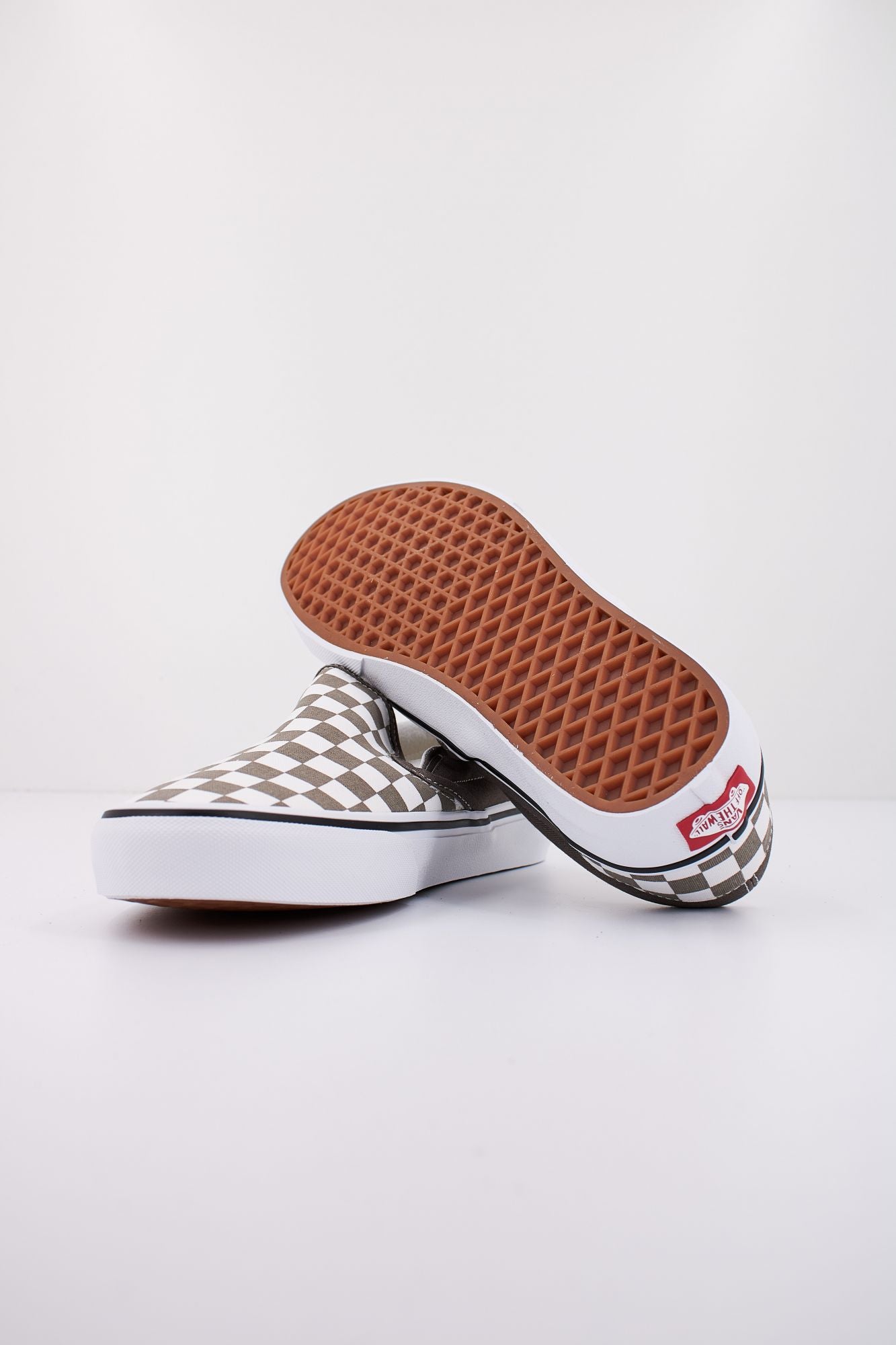 VANS CLASSIC SLIP-ON en color MARRON (4)