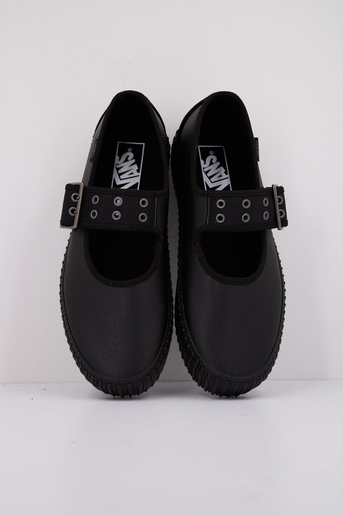 VANS  MARY JANE CREEPER en color NEGRO (3)