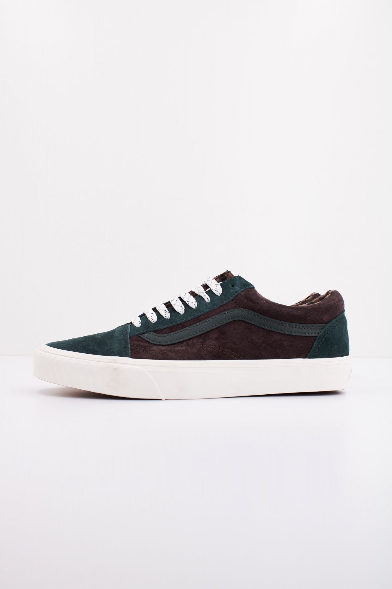 VANS OLD SKOOL en color BURDEOS (1)
