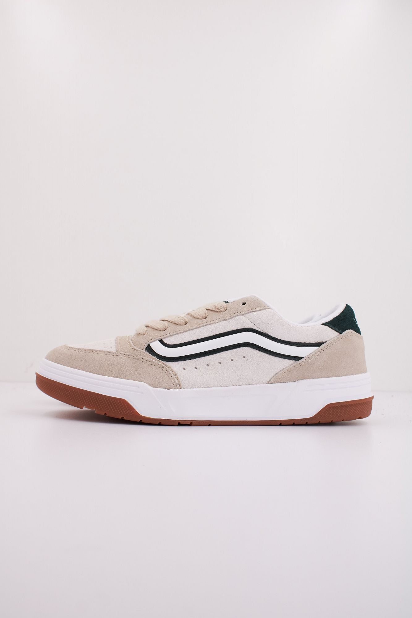 VANS HYLANE  en color BEIS (1)